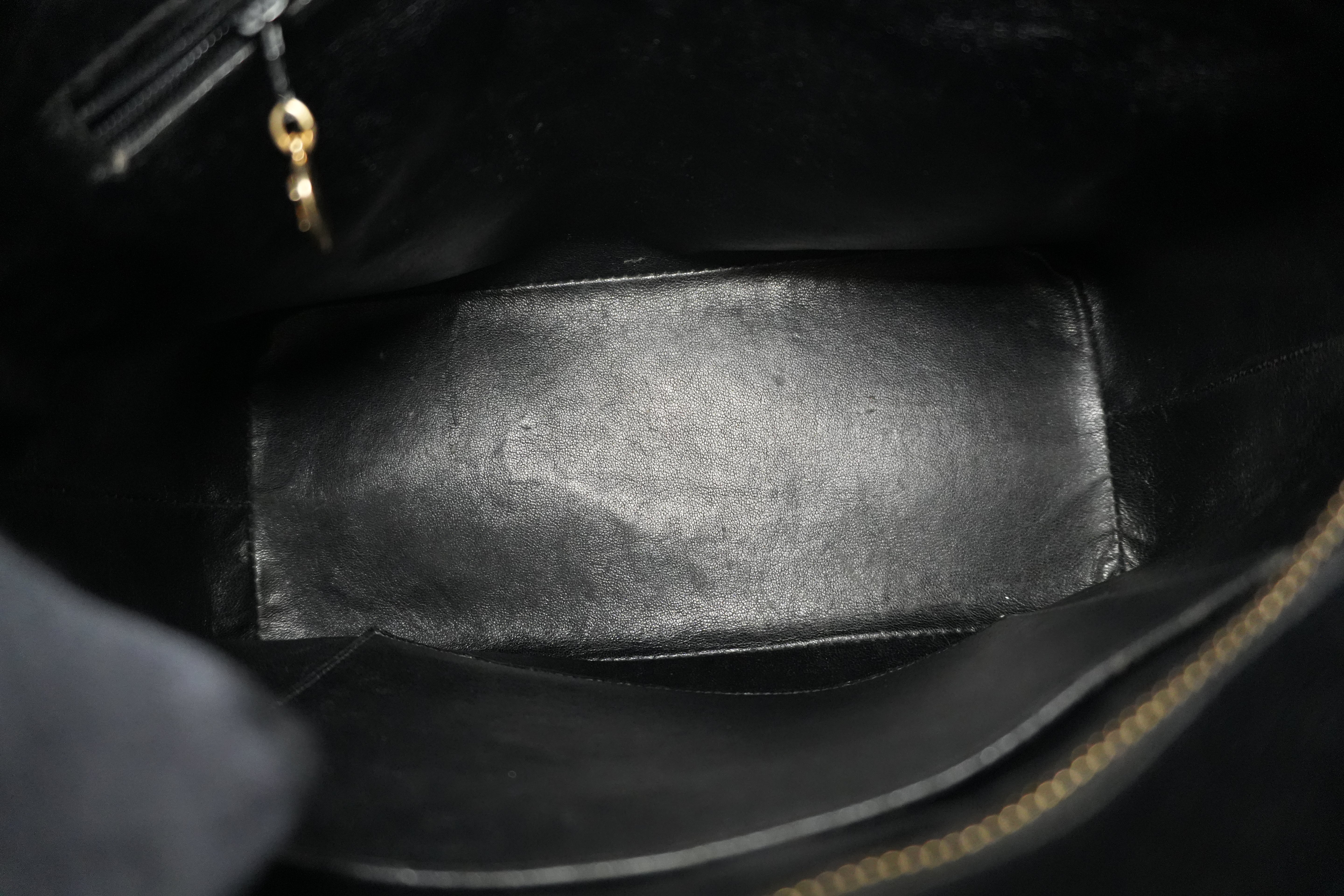 Pre-owned Chanel Medallion Tote Bag Black Gold Hardware