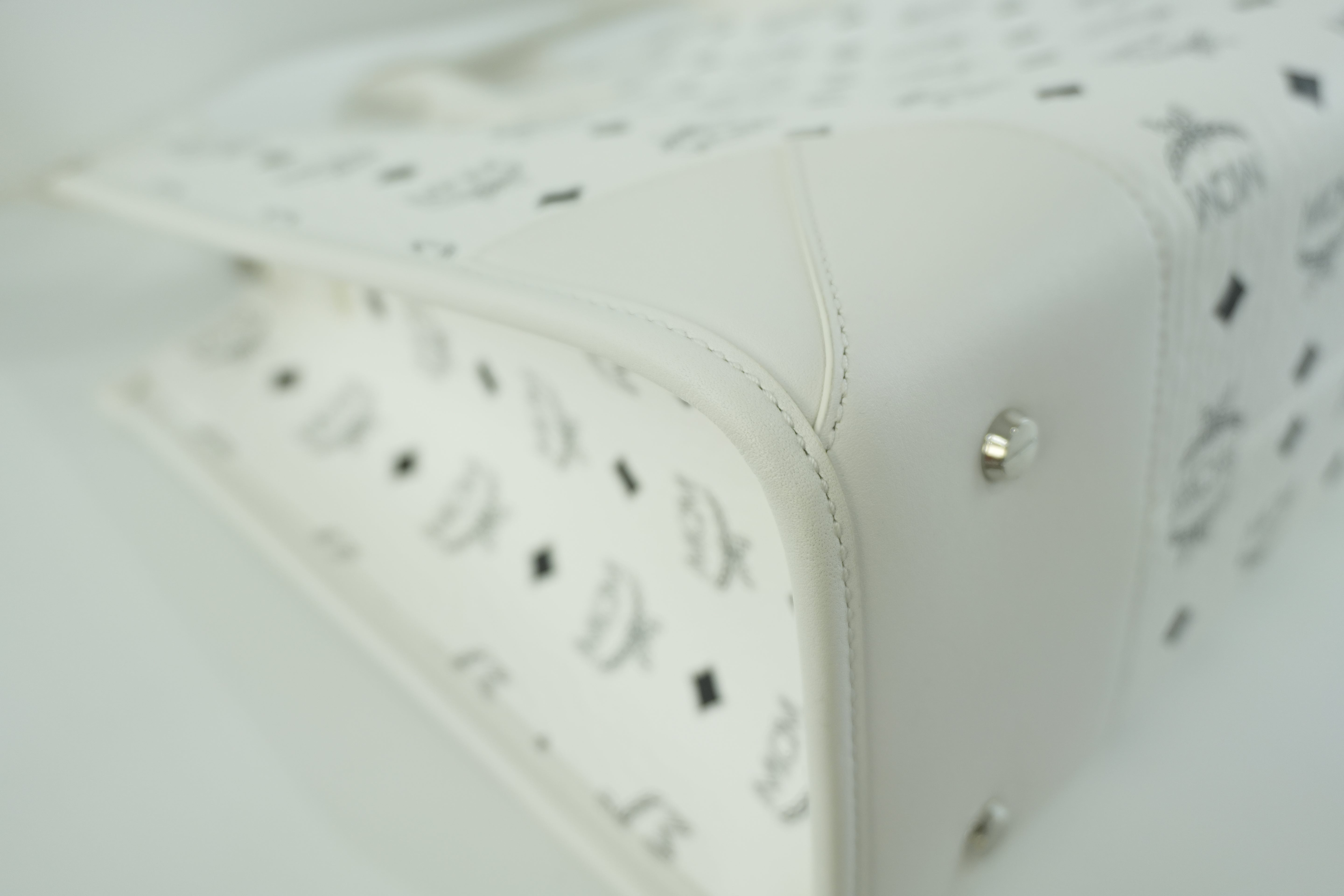 MCM Two Way Tote Bag White Used