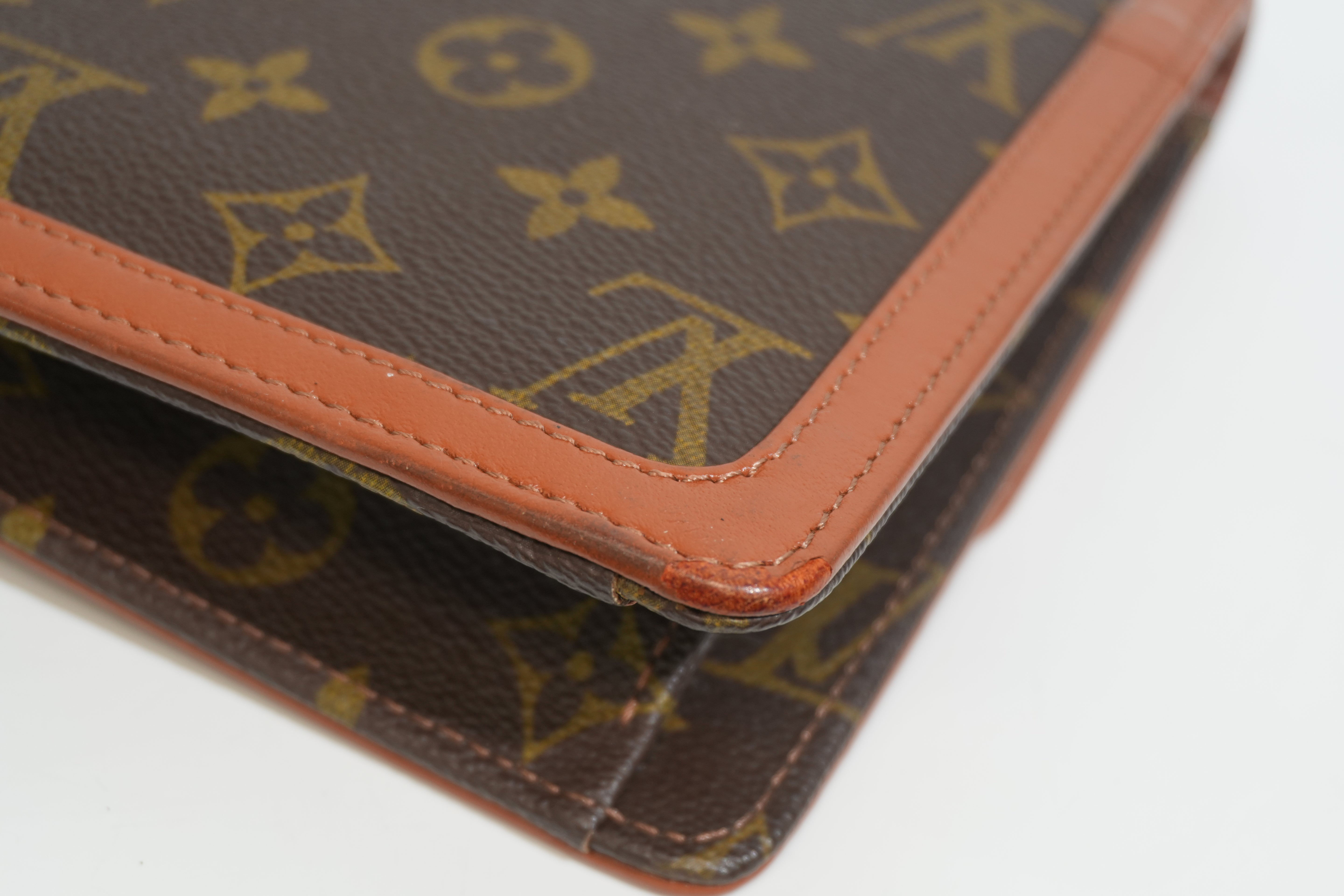 Pre-owned Louis Vuitton Monogram Dome Clutch Bag