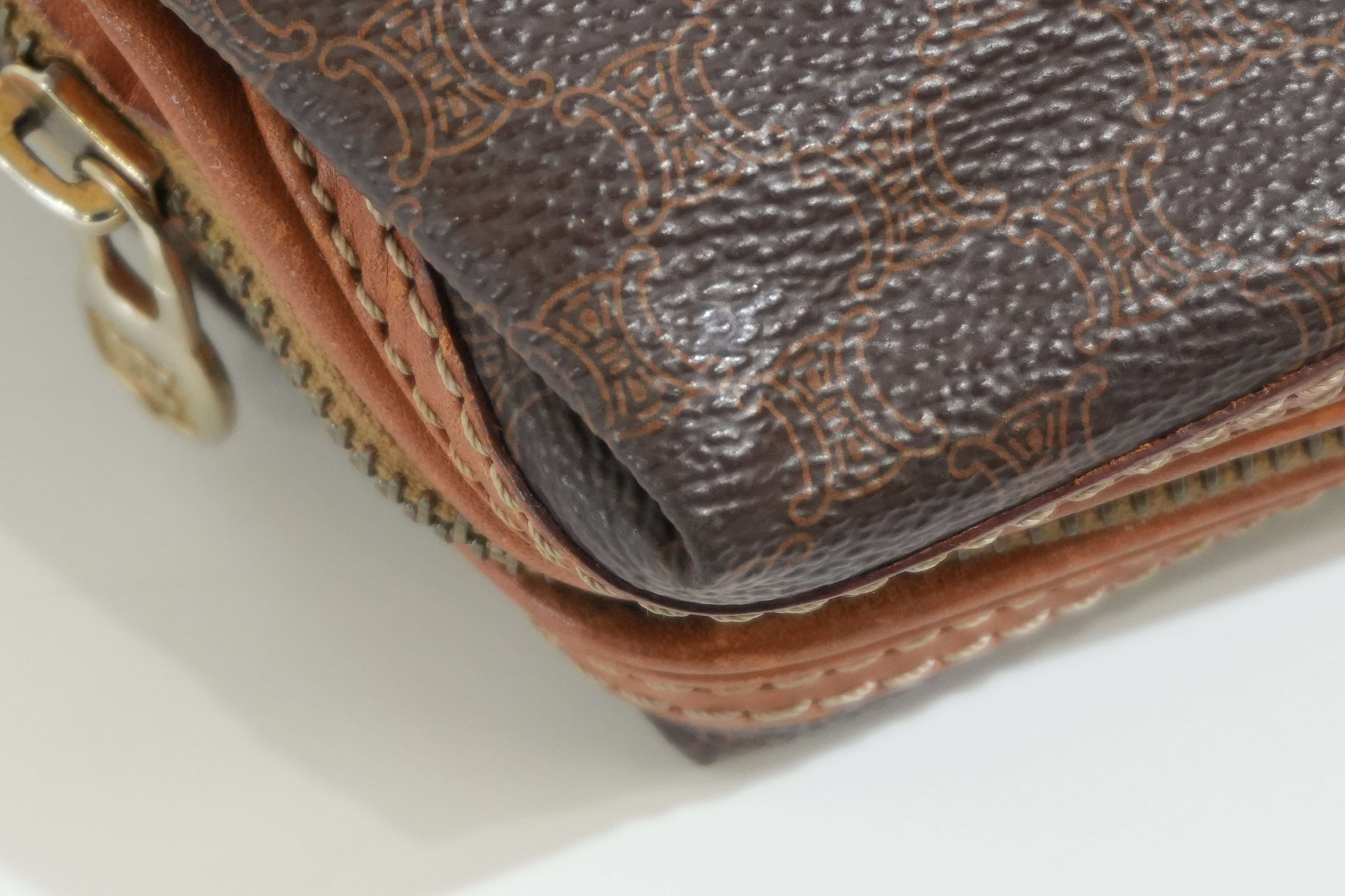 Pre-owned Celine Macadam Pouch