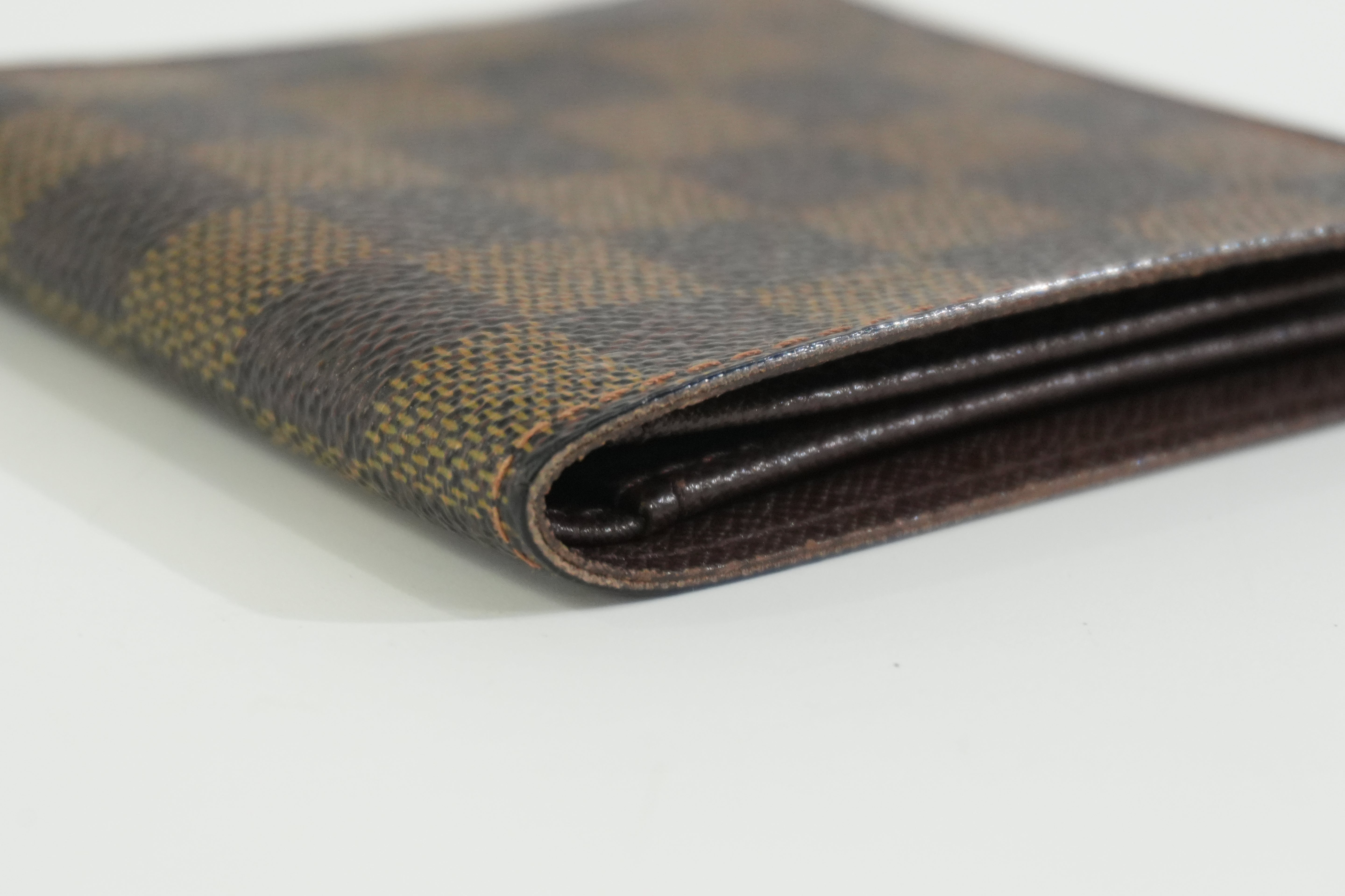 Pre-owned Louis Vuitton Damier Ebene Bifold Wallet