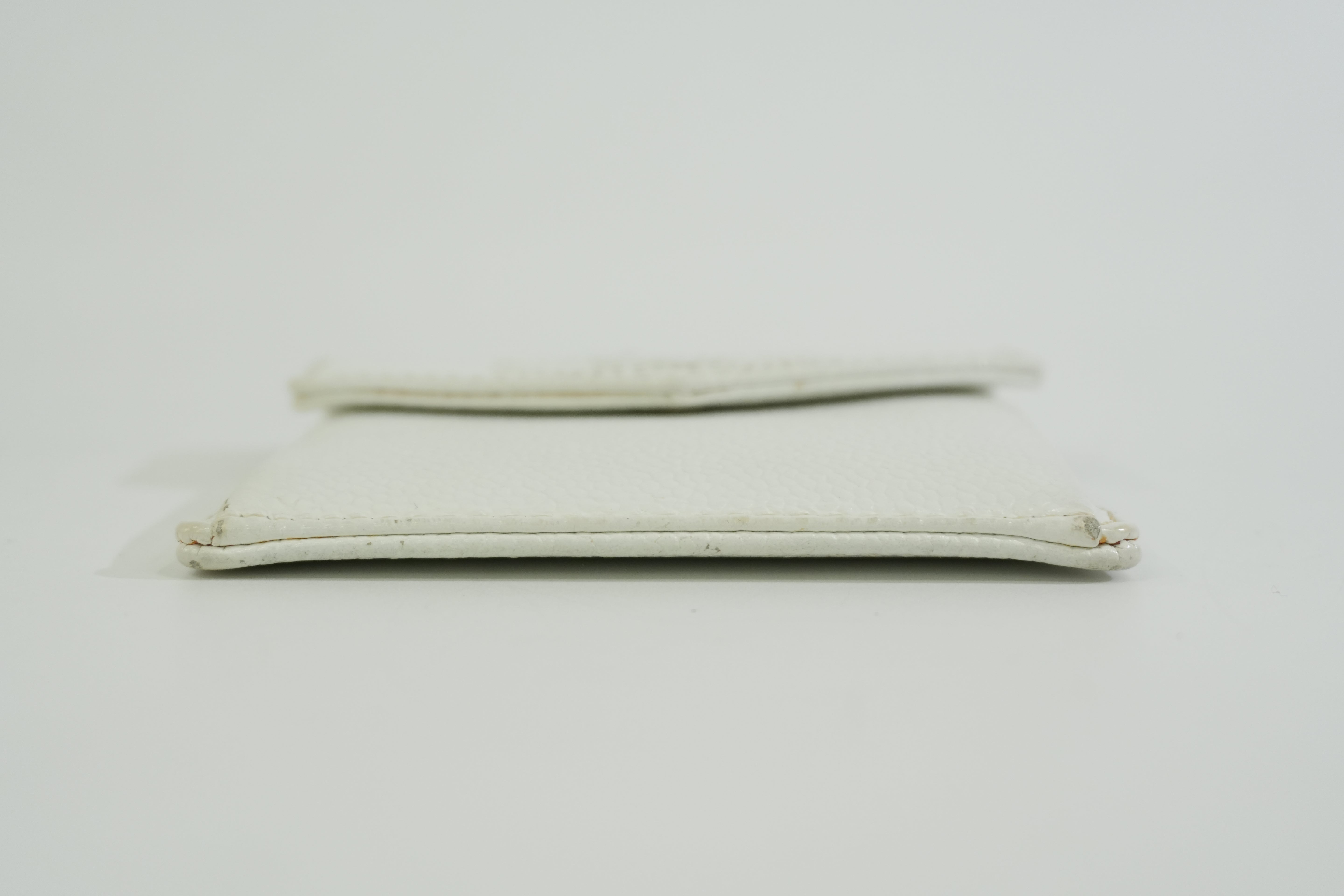 Pre-owned Chanel Caviar Skin Card Case White