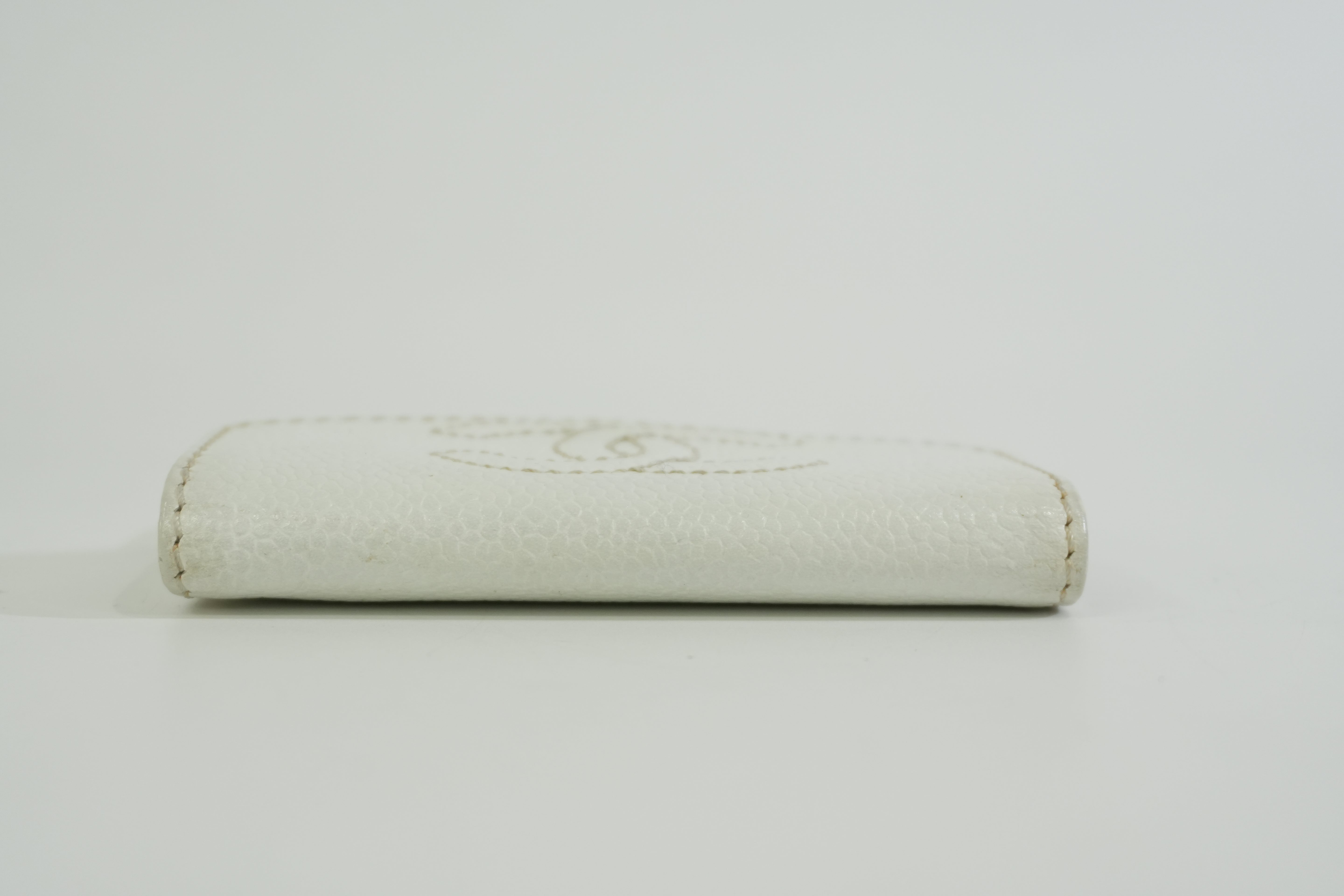 Pre-owned Chanel Caviar Skin Card Case White