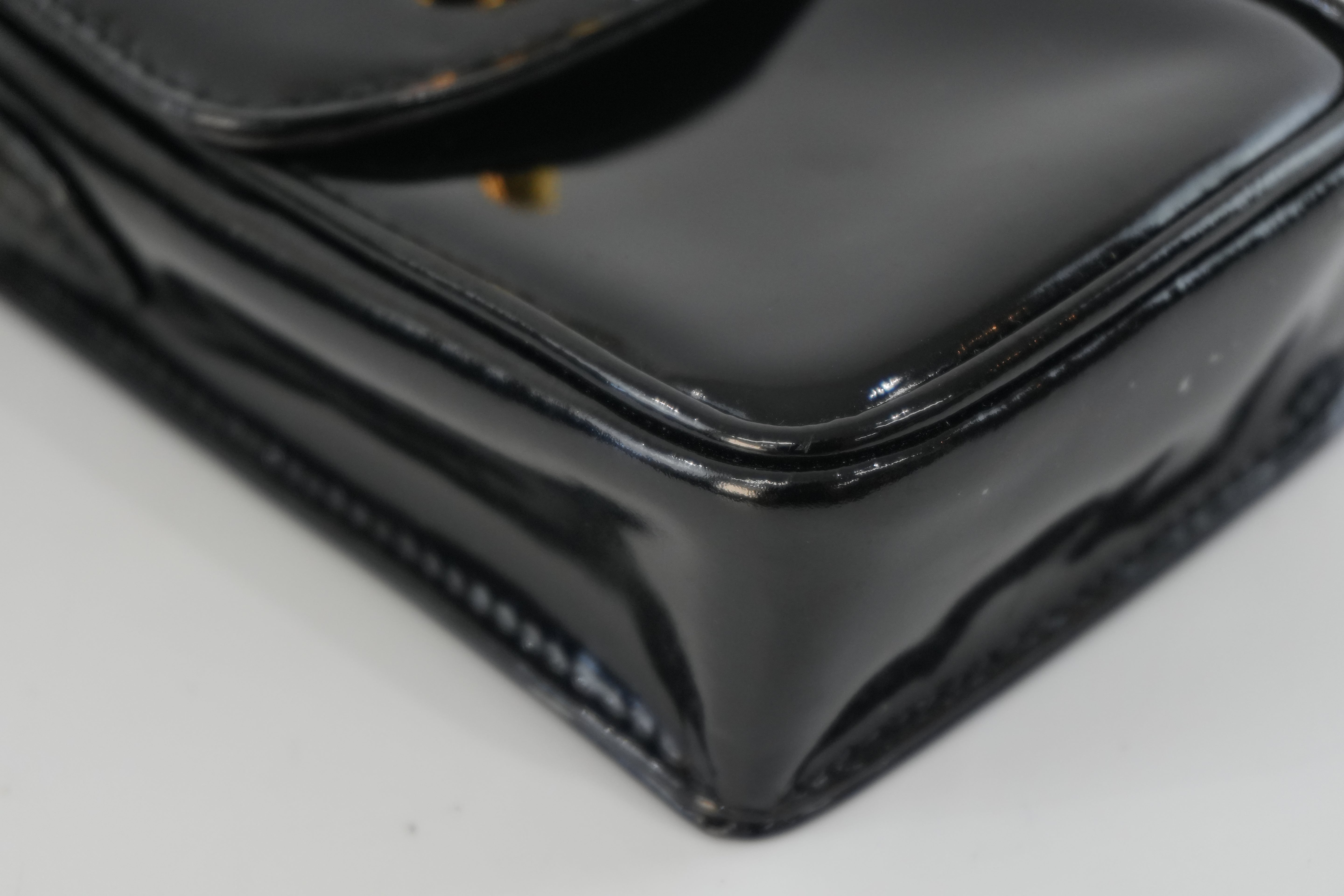 Chanel Coco Mark Chain Shoulder Bag Black Used