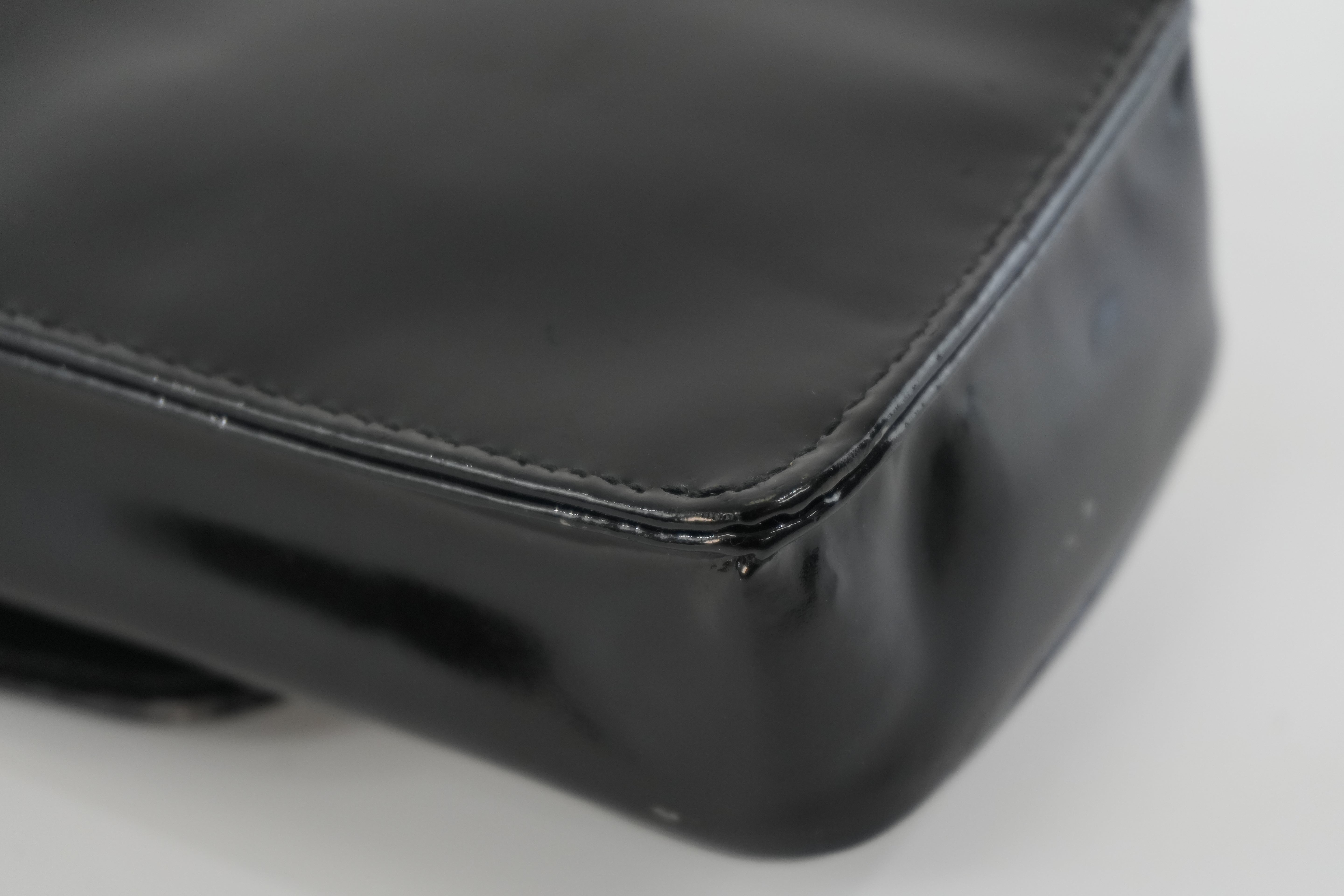 Chanel Coco Mark Chain Shoulder Bag Black Used