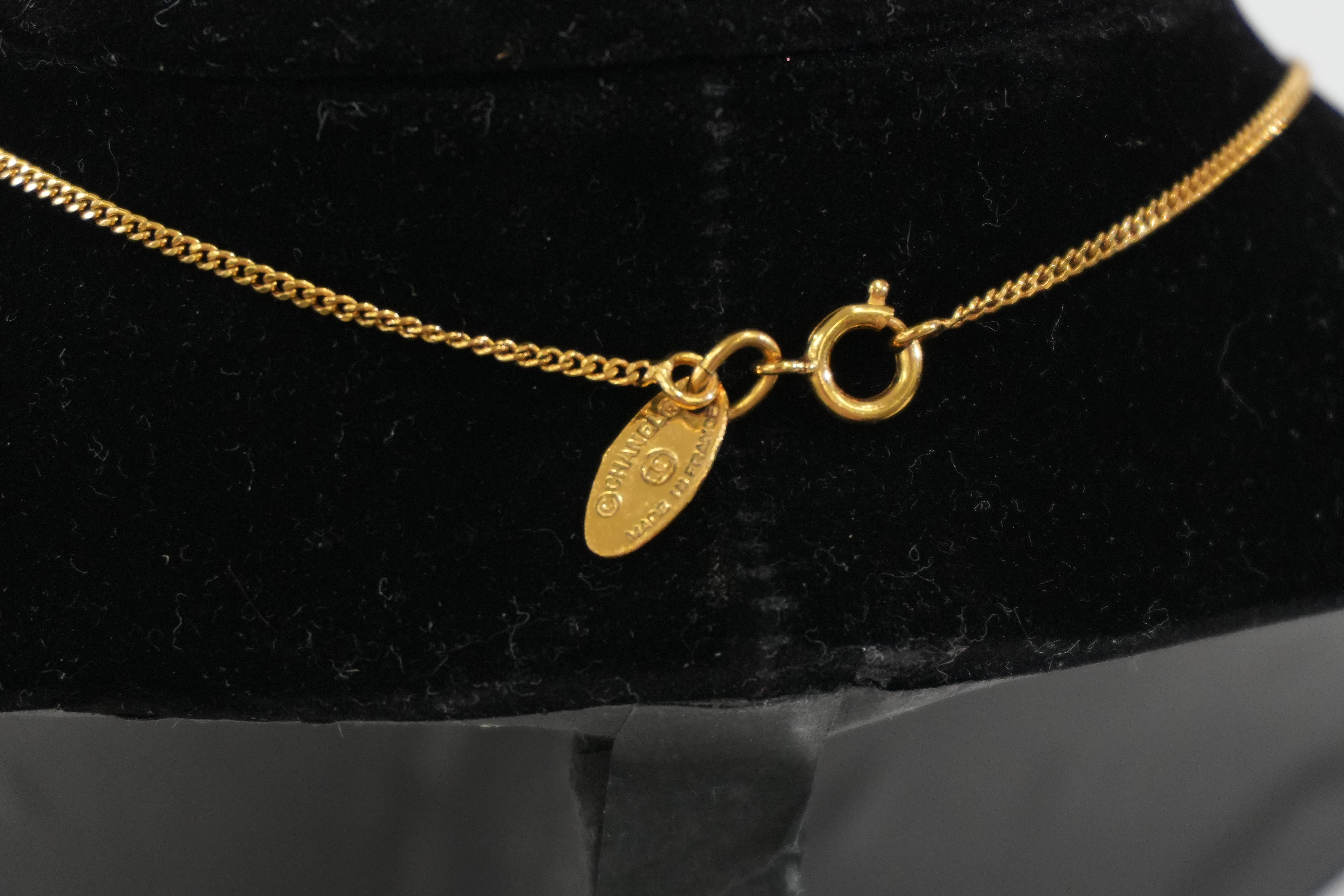 Pre-owned Chanel Pearl Necklace Gold