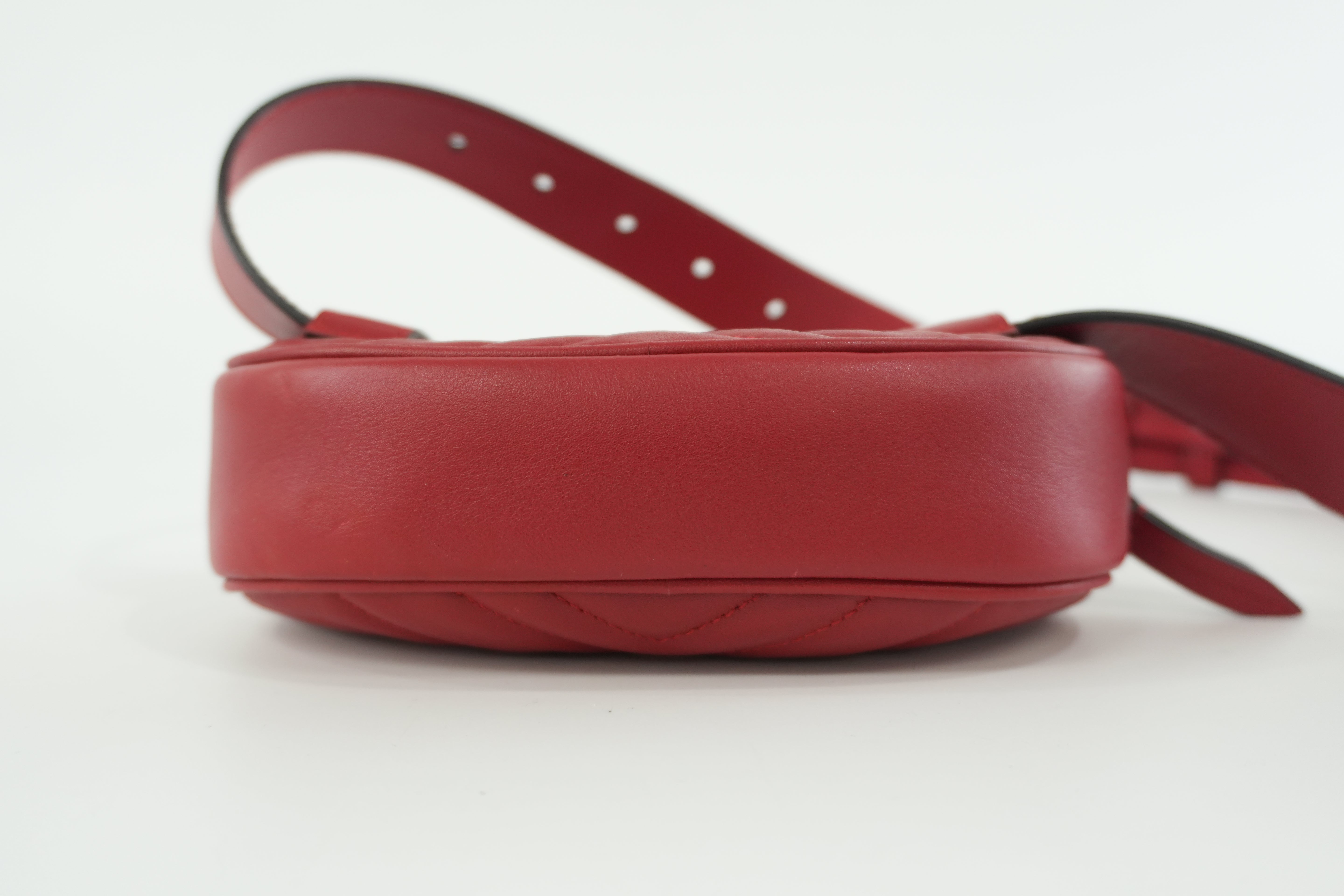 Gucci Marmont Waist Bag Red Size 75