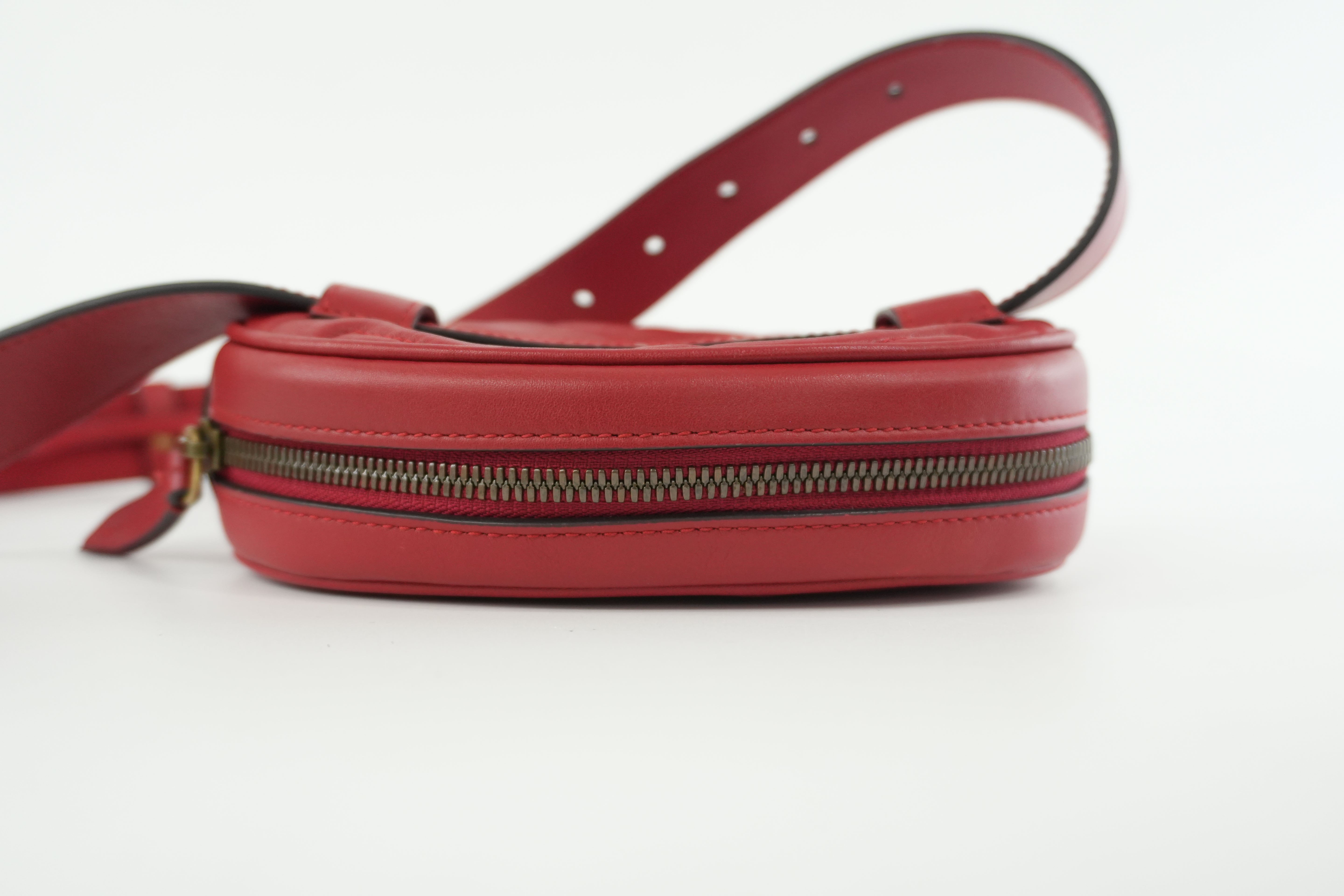 Gucci Marmont Waist Bag Red Size 75