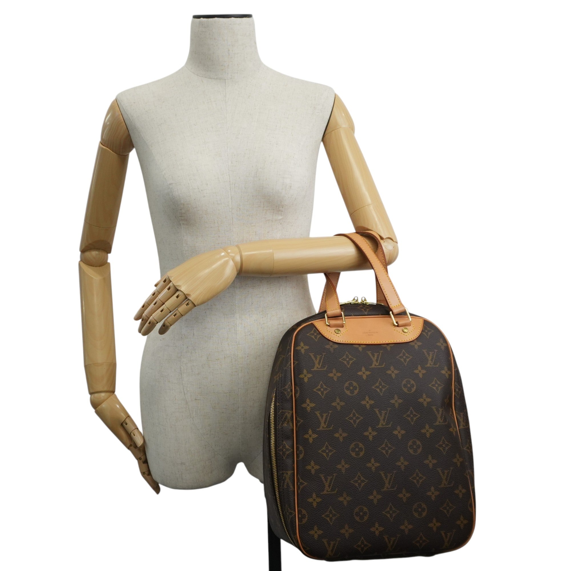 Louis Vuitton Monogram Excursion Sports Handbag Used