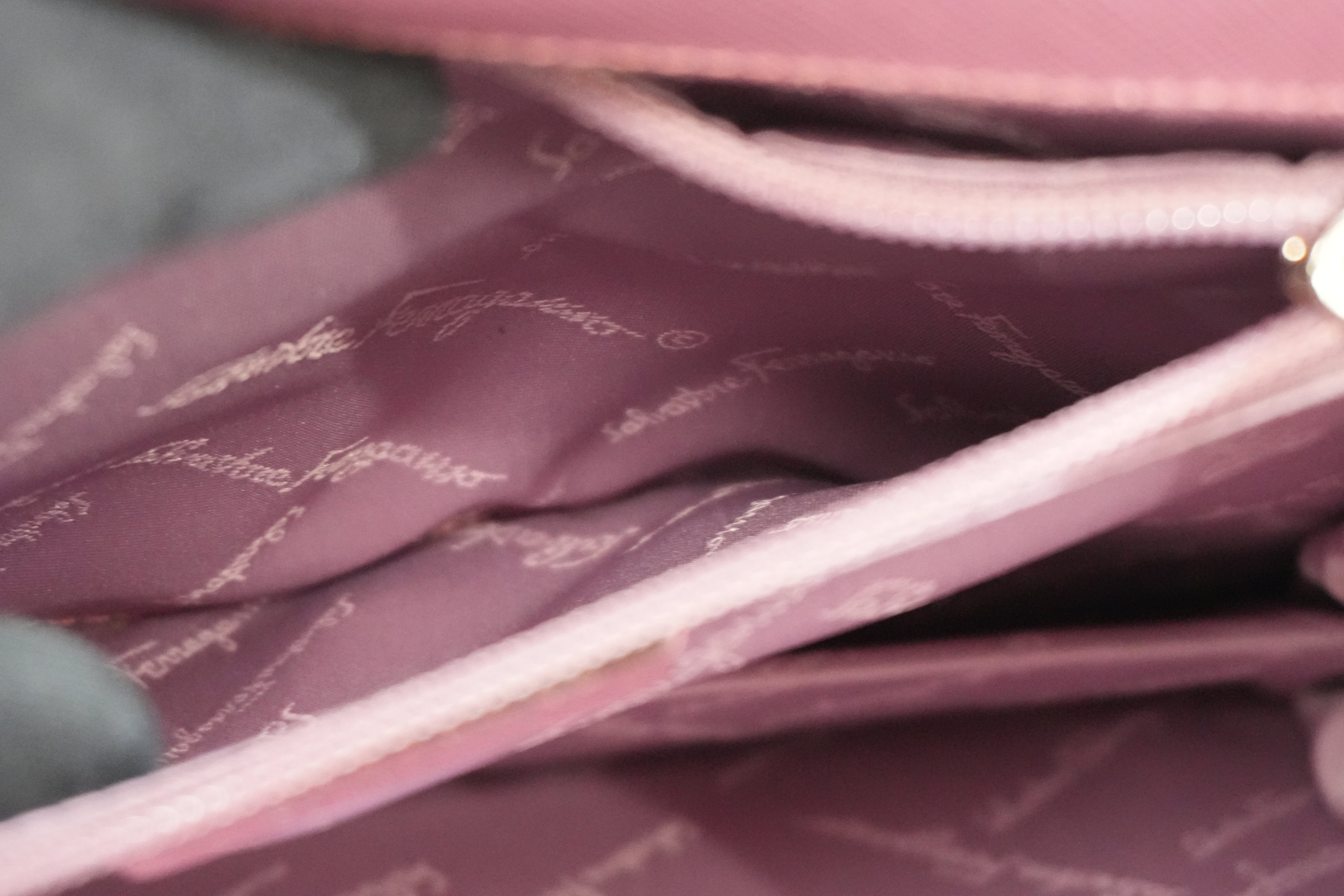 Pre-owned Ferragamo Top Handle Handbag Pink