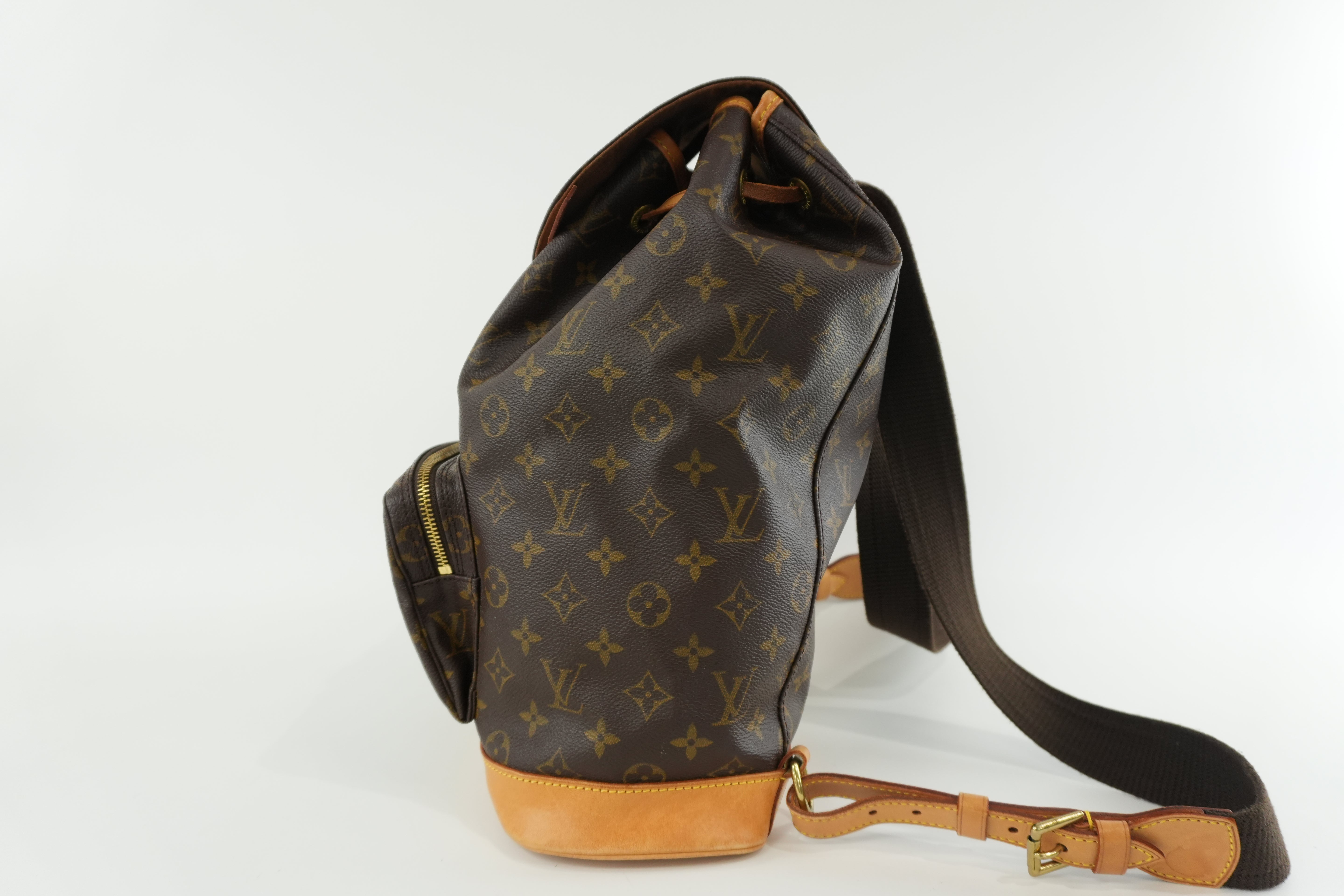 Pre-owned Louis Vuitton Monogram Montsouris GM Backpack Used