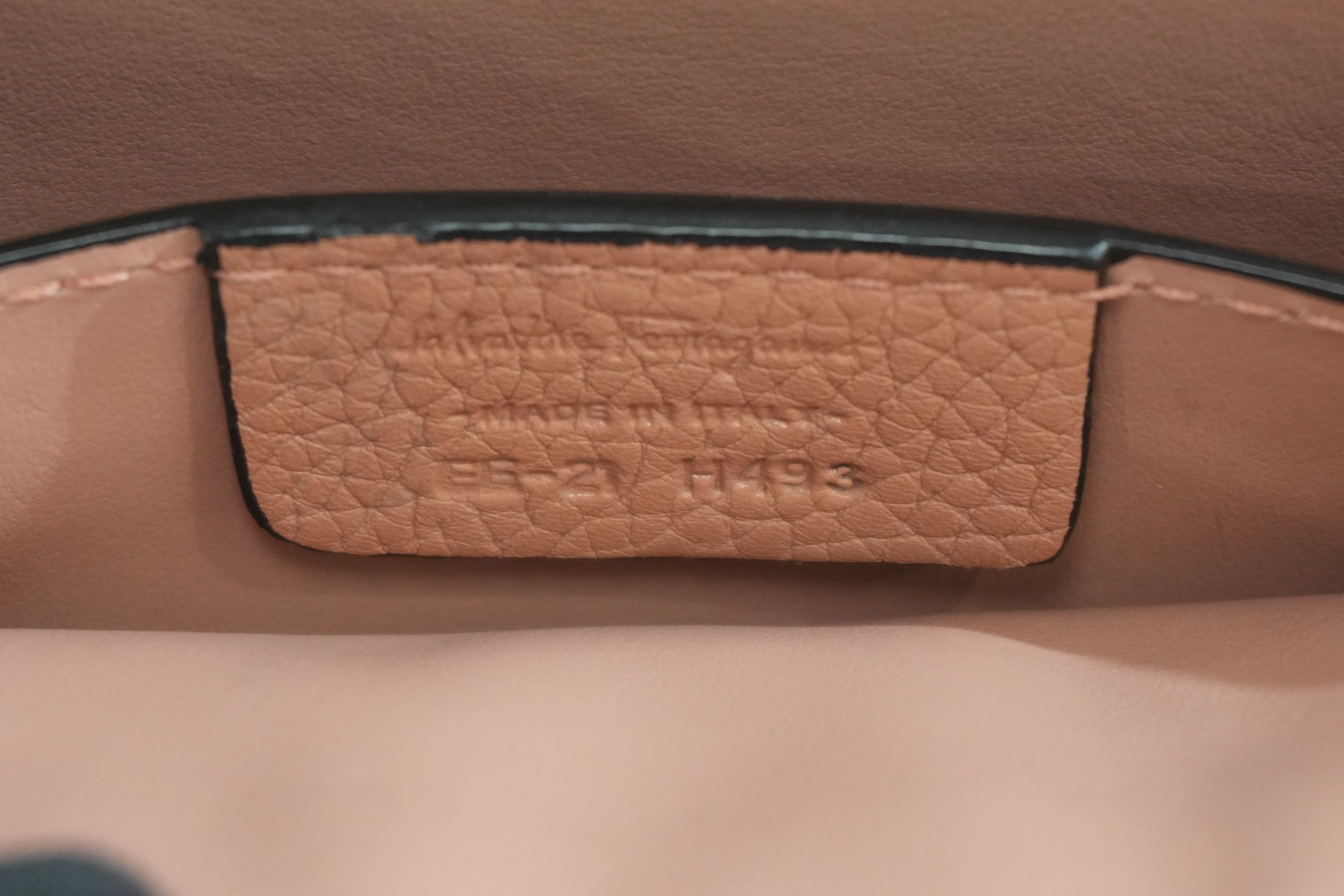 Pre-owned Ferragamo Two Way Shoulder Bag Salmon Pink