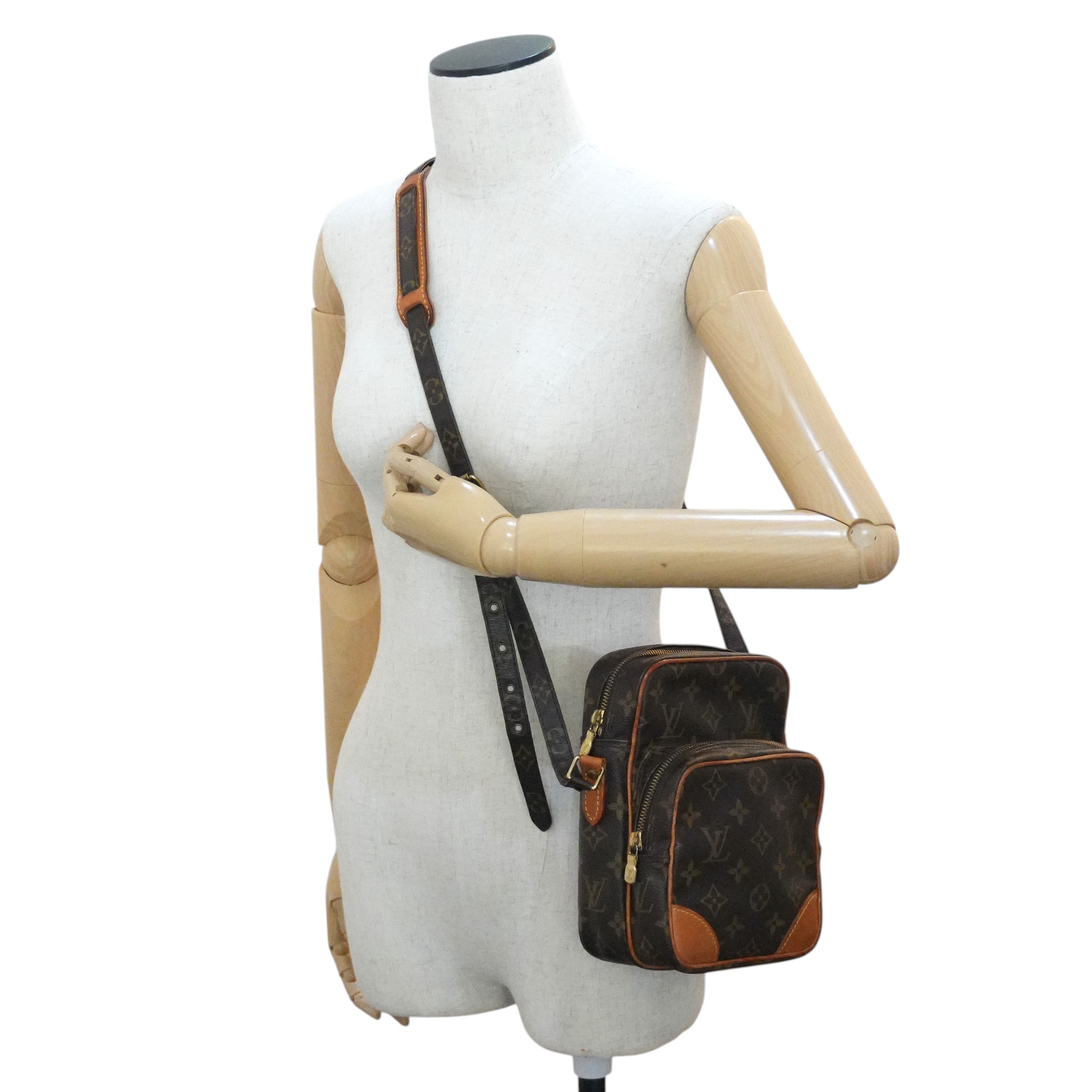 Pre-owned Louis Vuitton Monogram Amazon Crossbody Bag