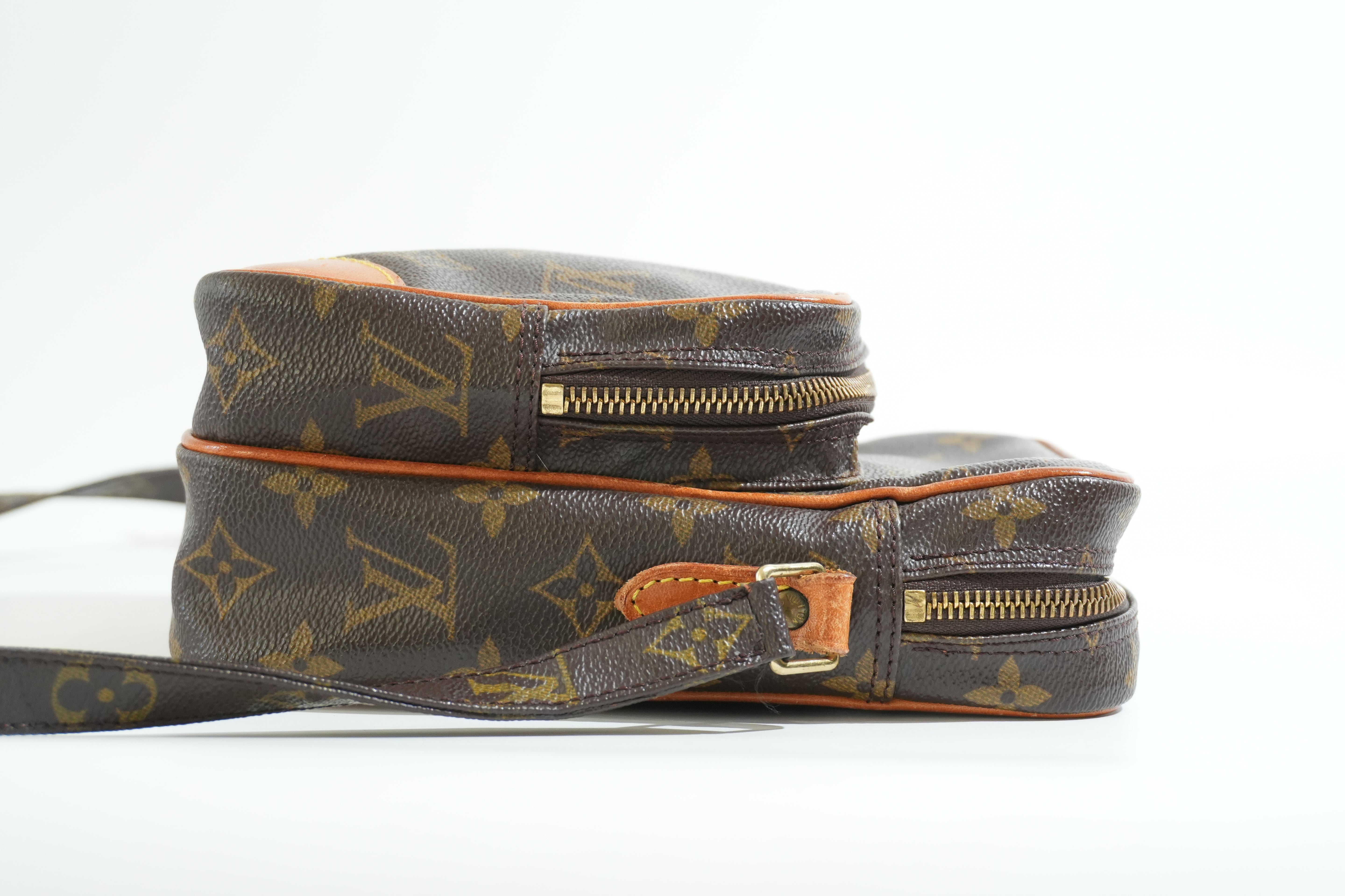 Pre-owned Louis Vuitton Monogram Amazon Crossbody Bag