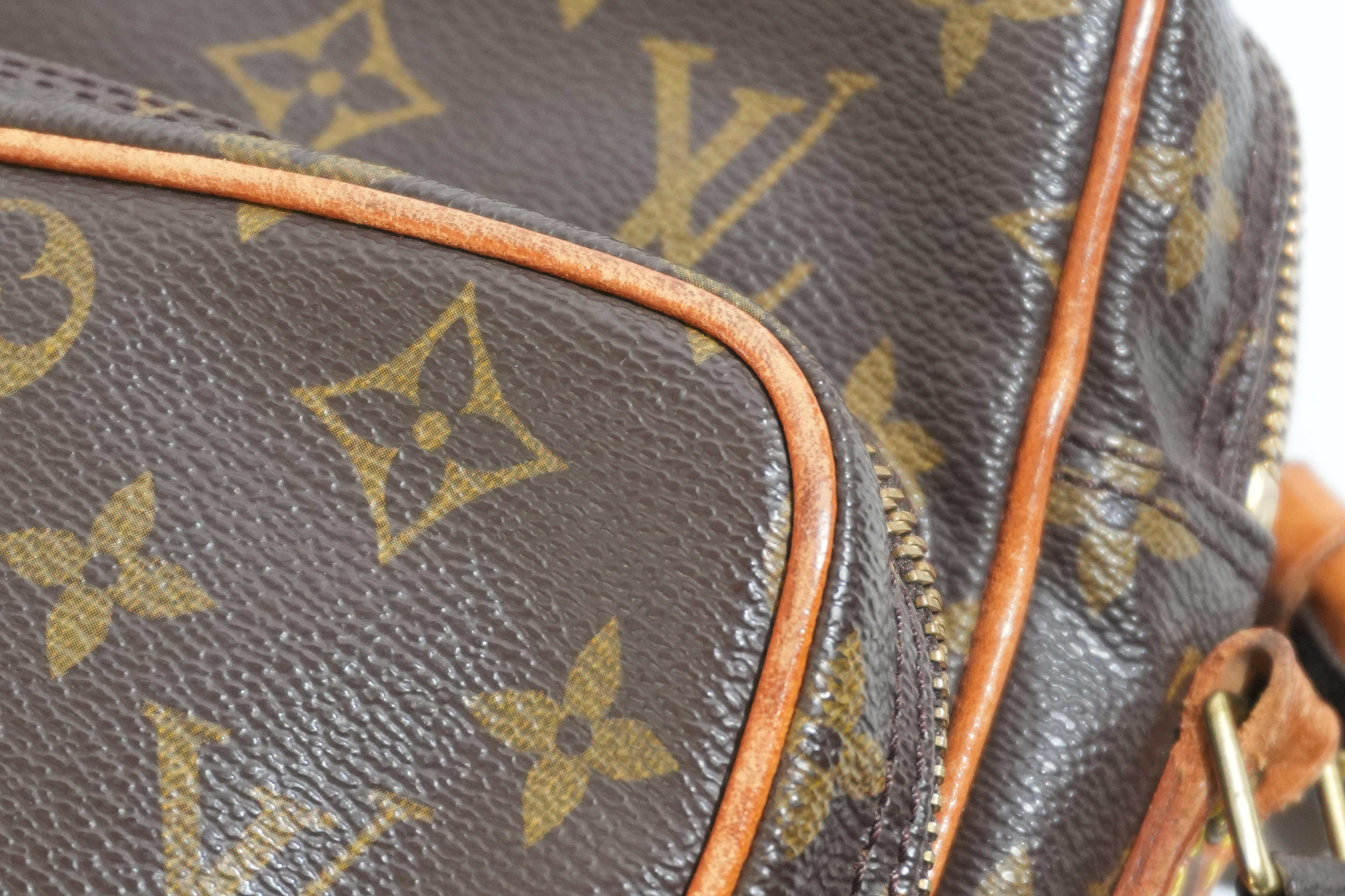 Pre-owned Louis Vuitton Monogram Amazon Crossbody Bag