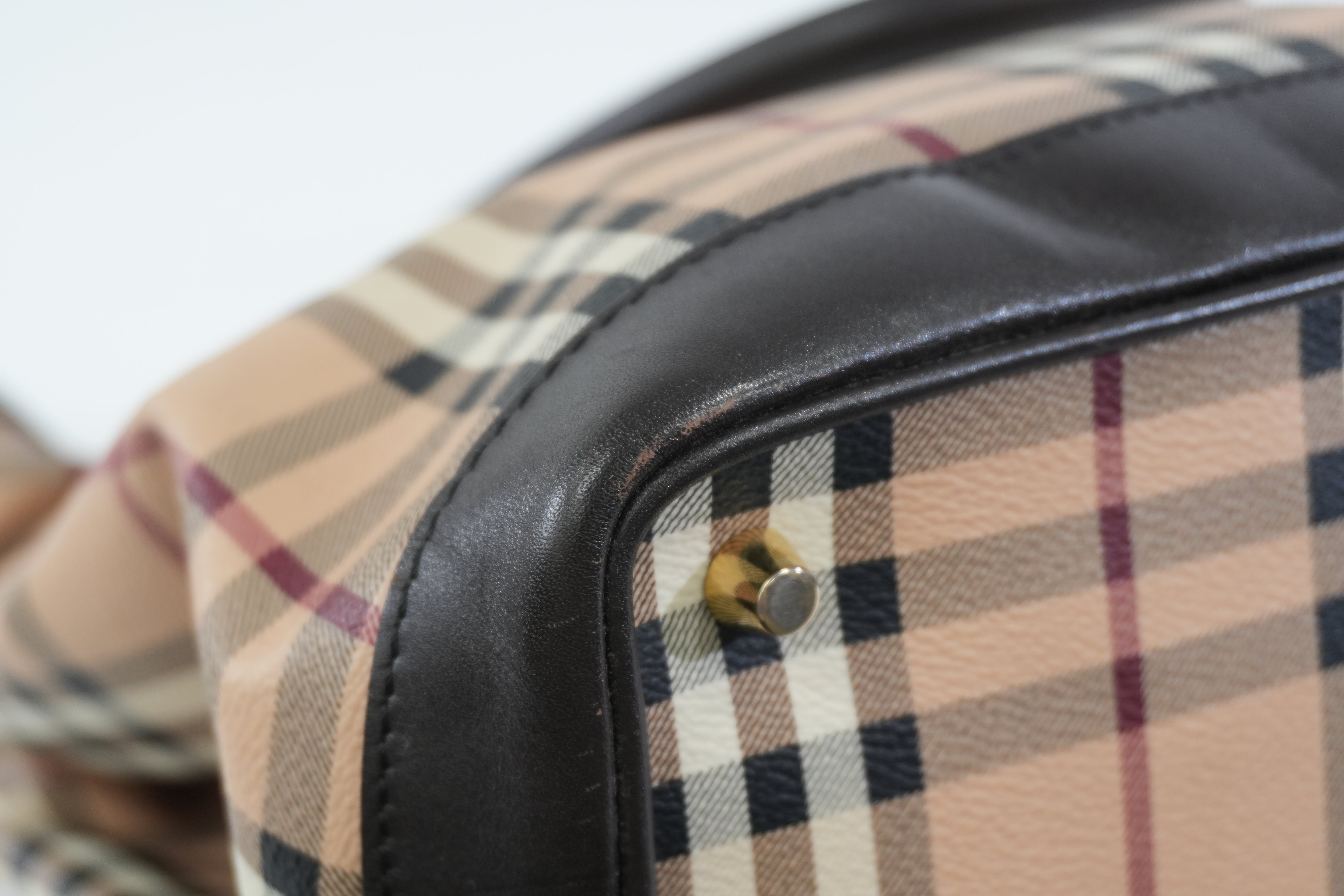 Pre-owned Burberry Haymarket Check Golderton Tote Bag Beige