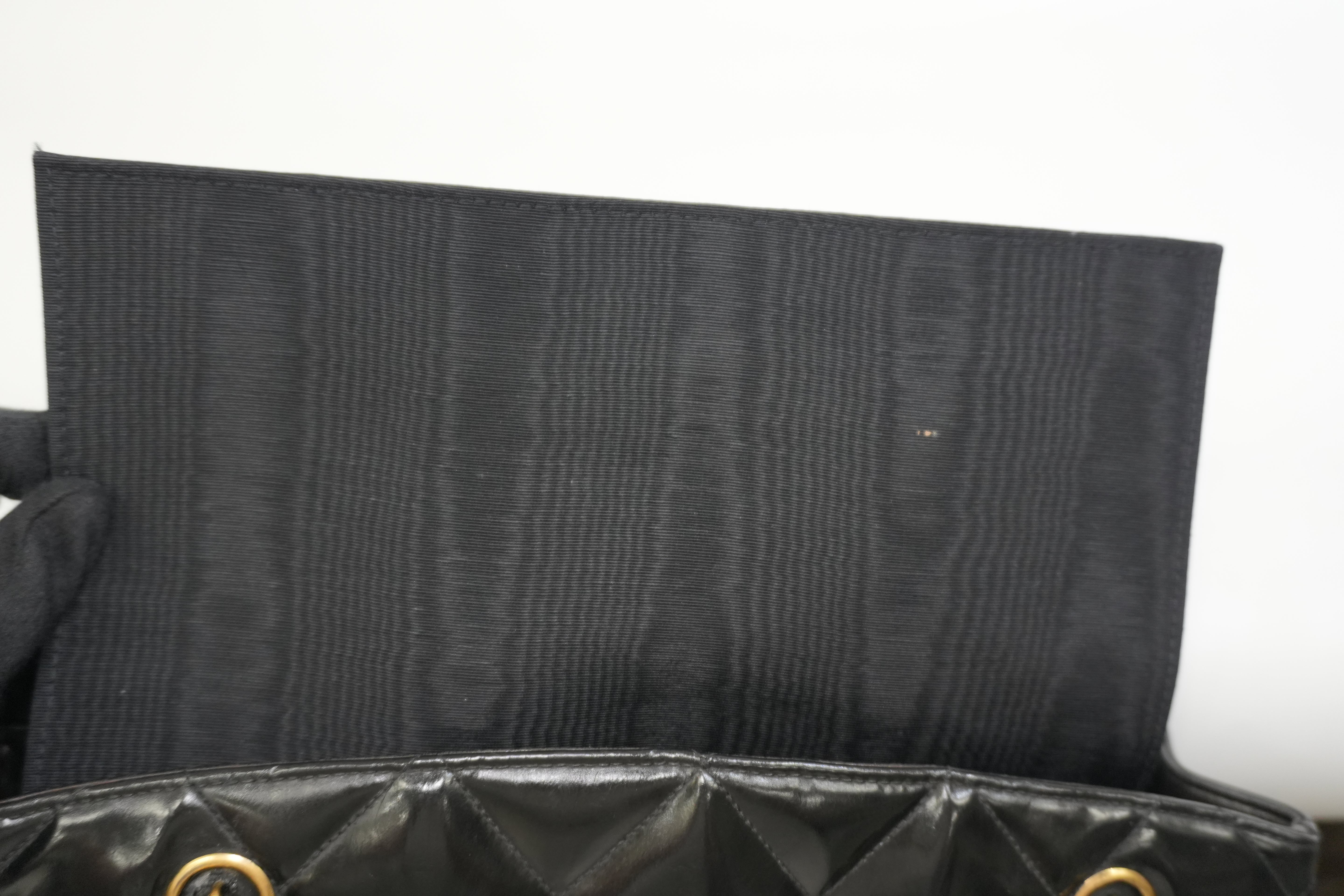 Pre-owned Chanel Patent Lambskin Leather Quilted Tote Bag Black