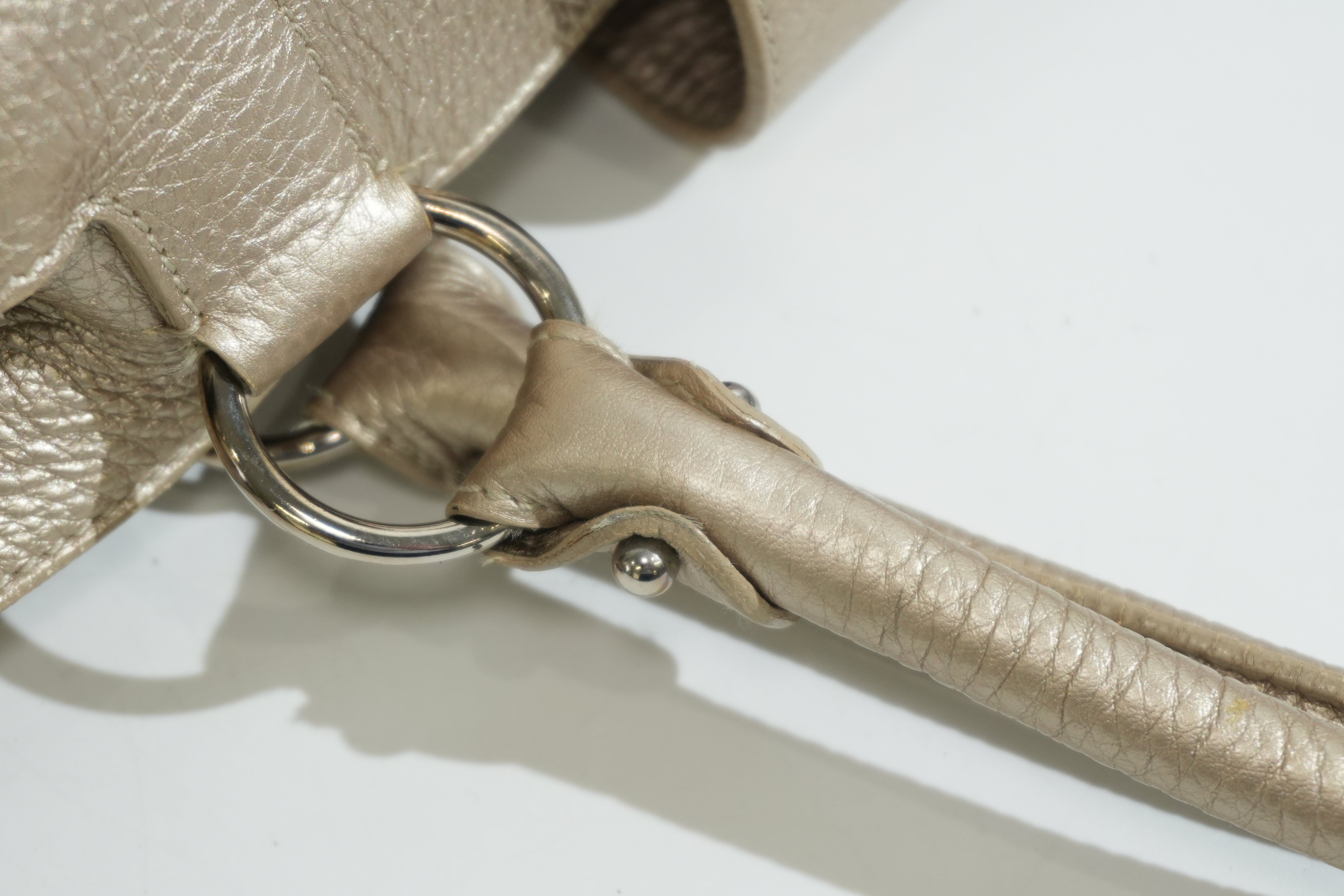 Pre-owned Ferragamo Handbag Metallic Gold