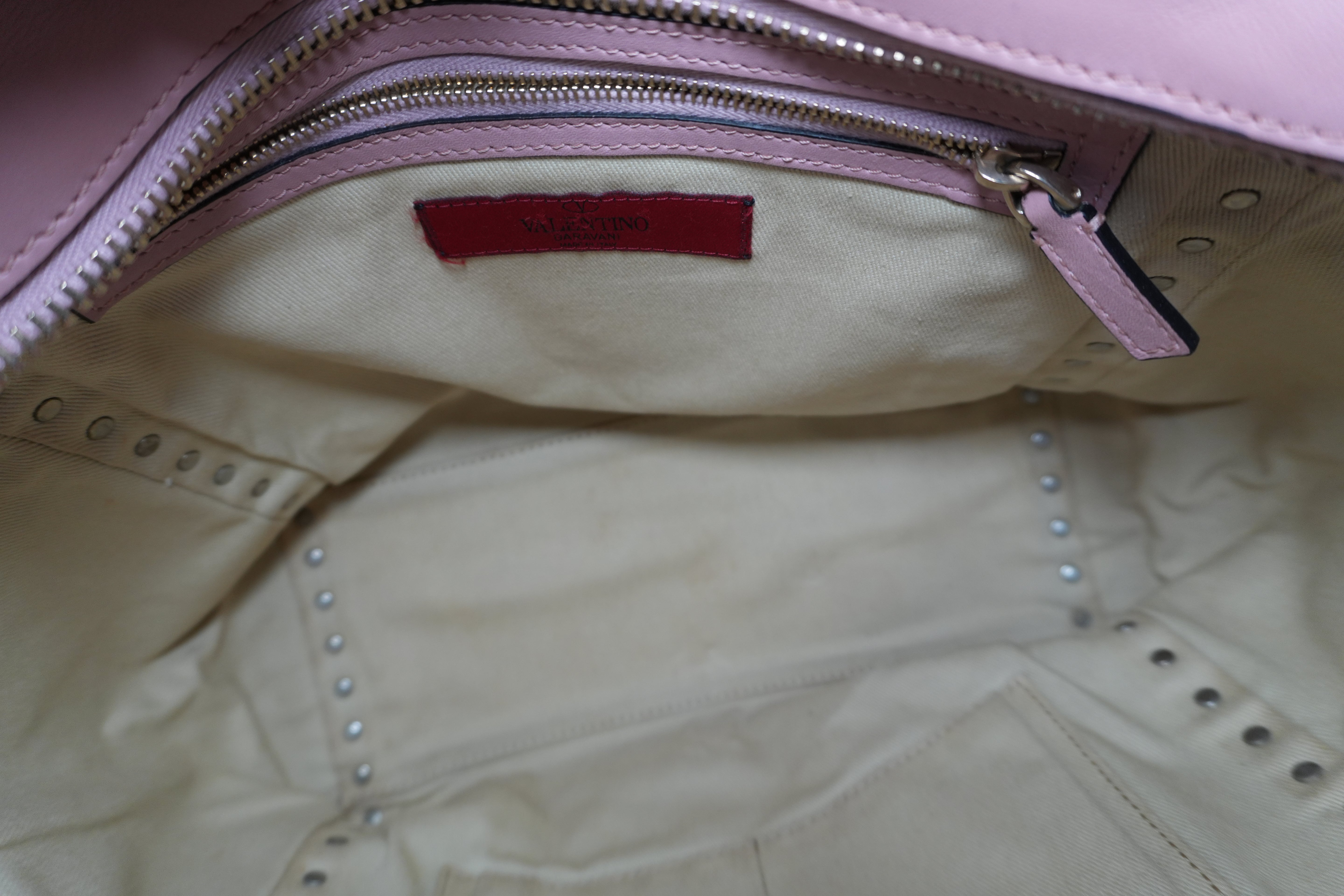 Pre-owned Valentino Two Way Studded Shoulder Bag Pink