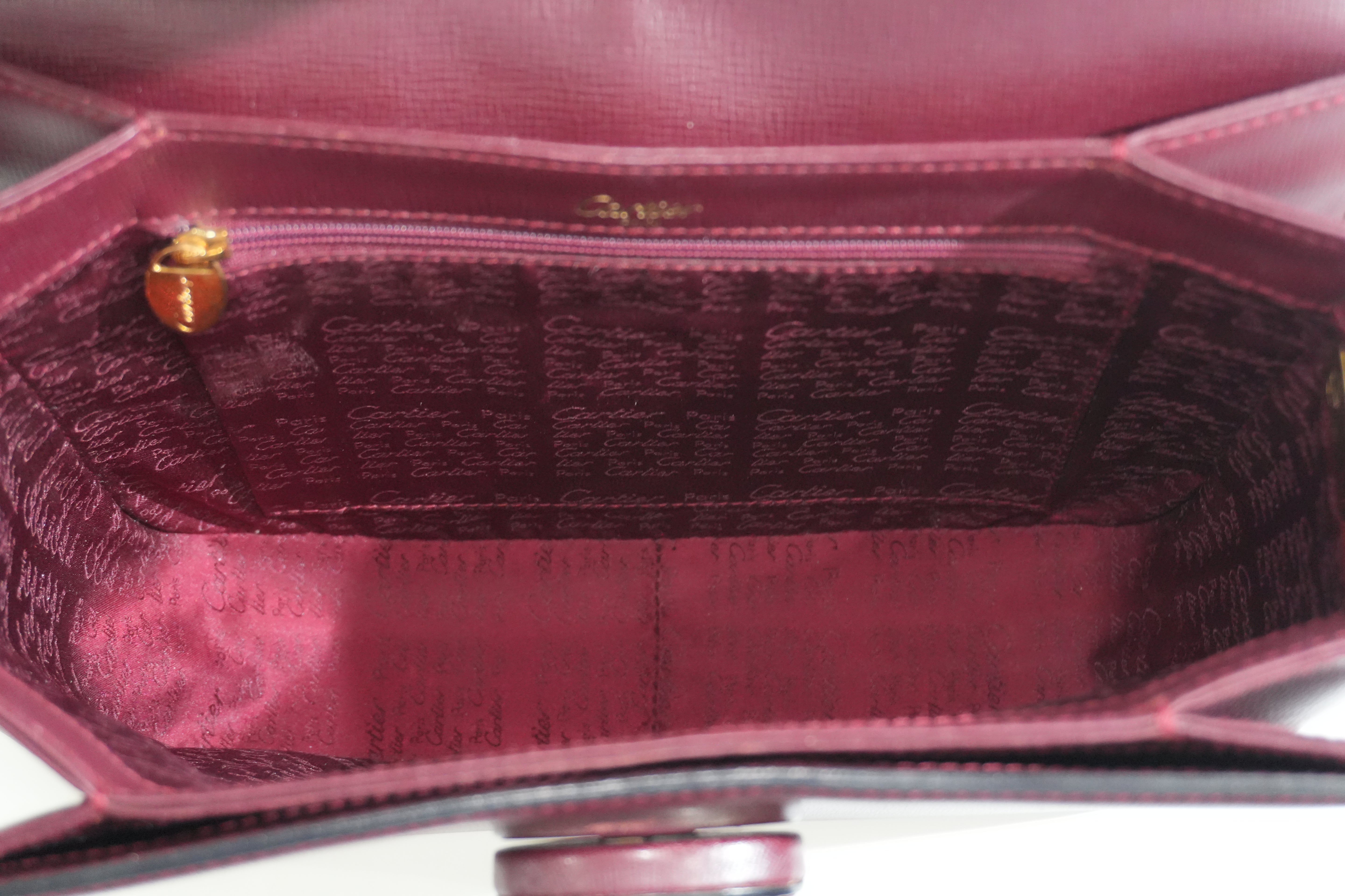 Pre-owned Cartier Must De Cartier Crossbody Bag Burgundy