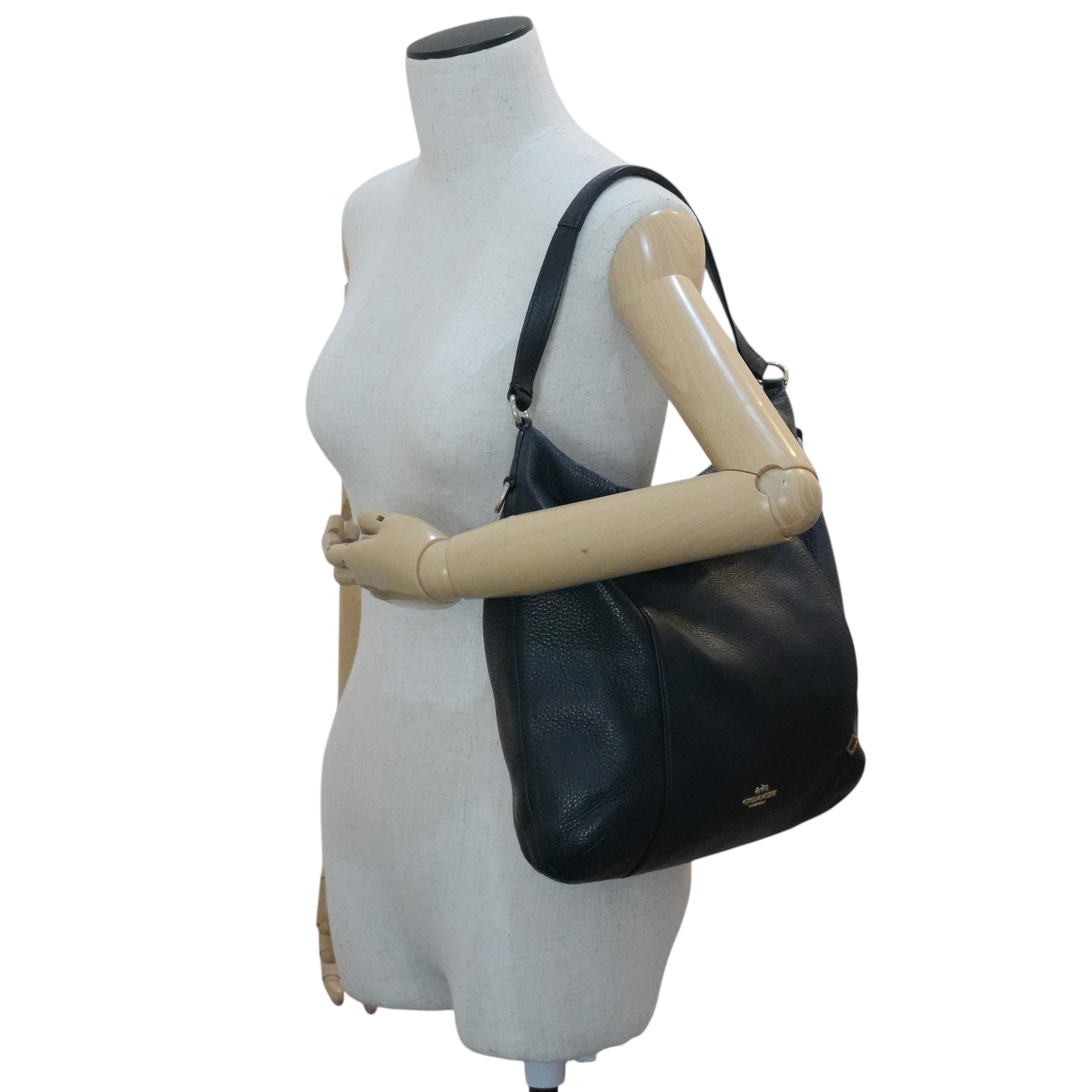 Pre-owned Coach Shoulder Tote Bag Black