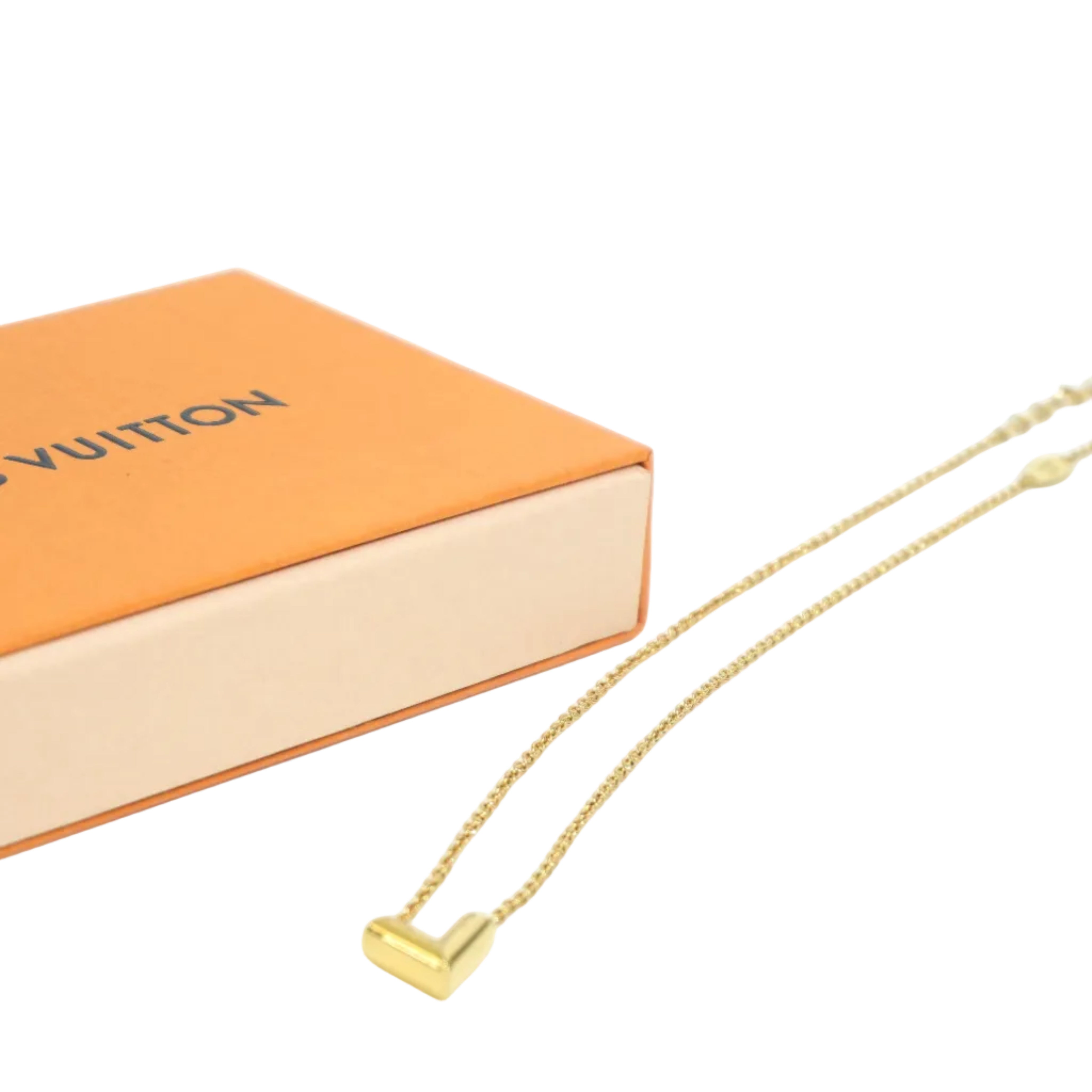 Pre-owned Louis Vuitton Steel V Necklace Gold tone