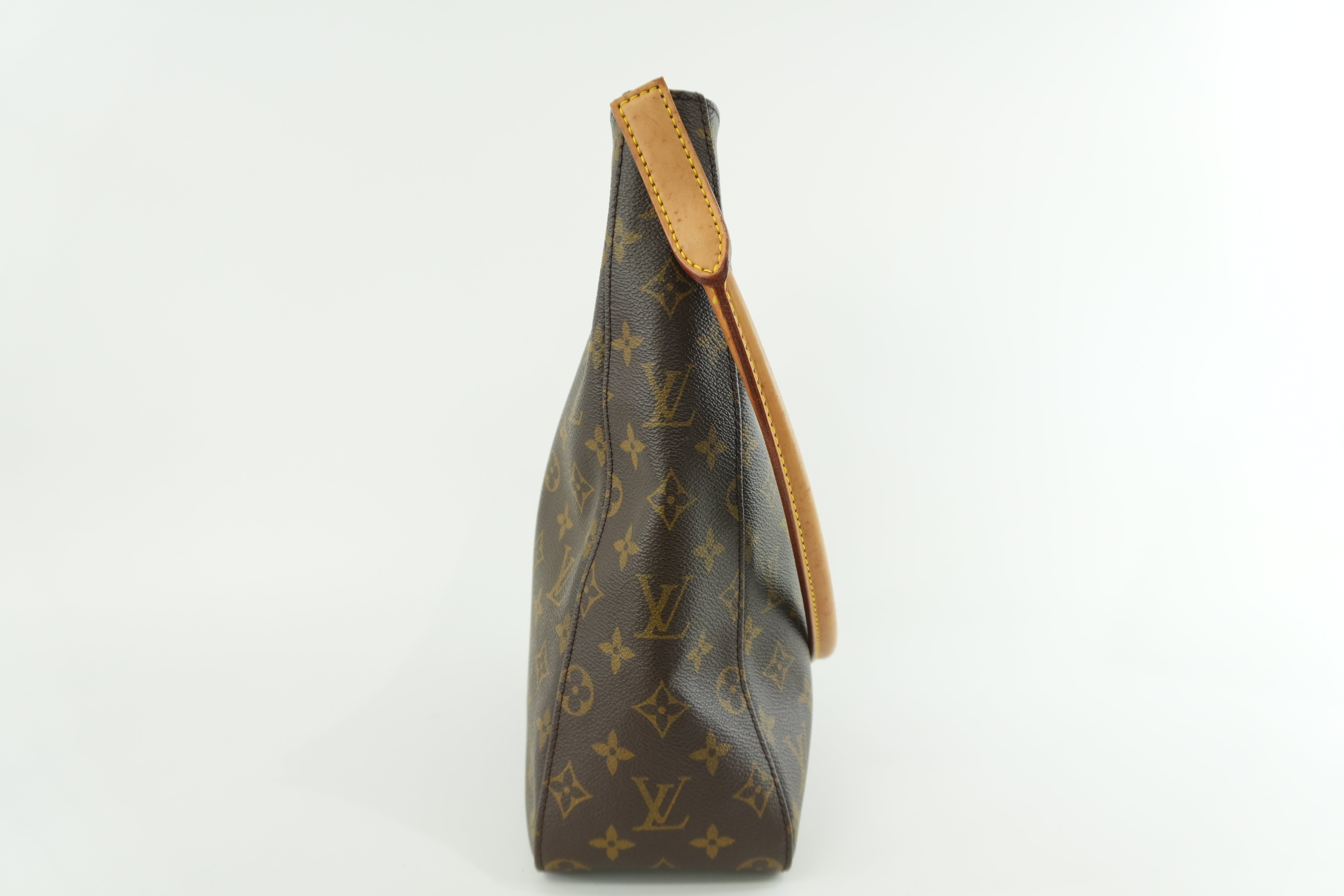 Pre-owned Louis Vuitton Monogram Looping GM Shoulder Bag