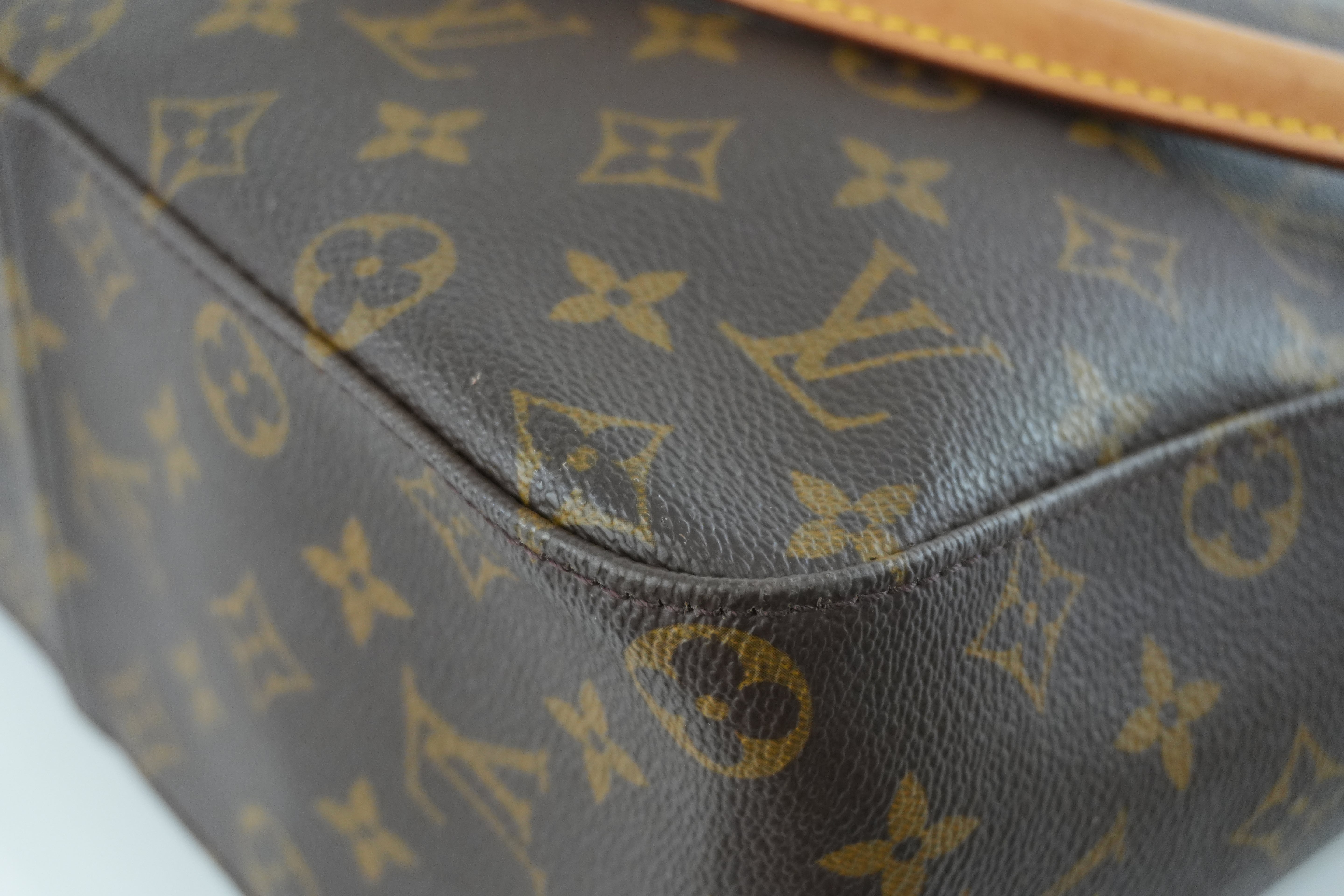 Pre-owned Louis Vuitton Monogram Looping GM Shoulder Bag