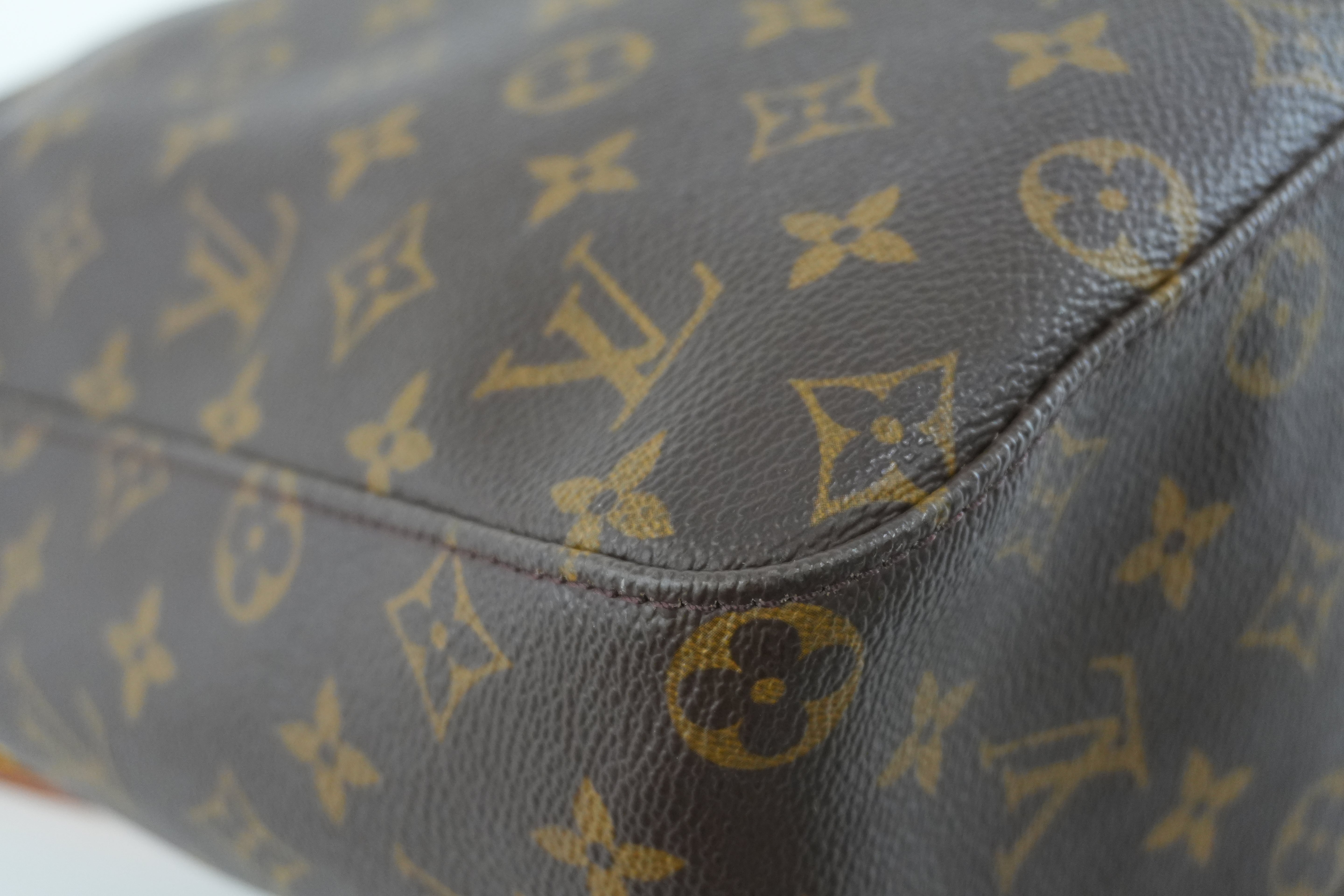 Pre-owned Louis Vuitton Monogram Looping GM Shoulder Bag