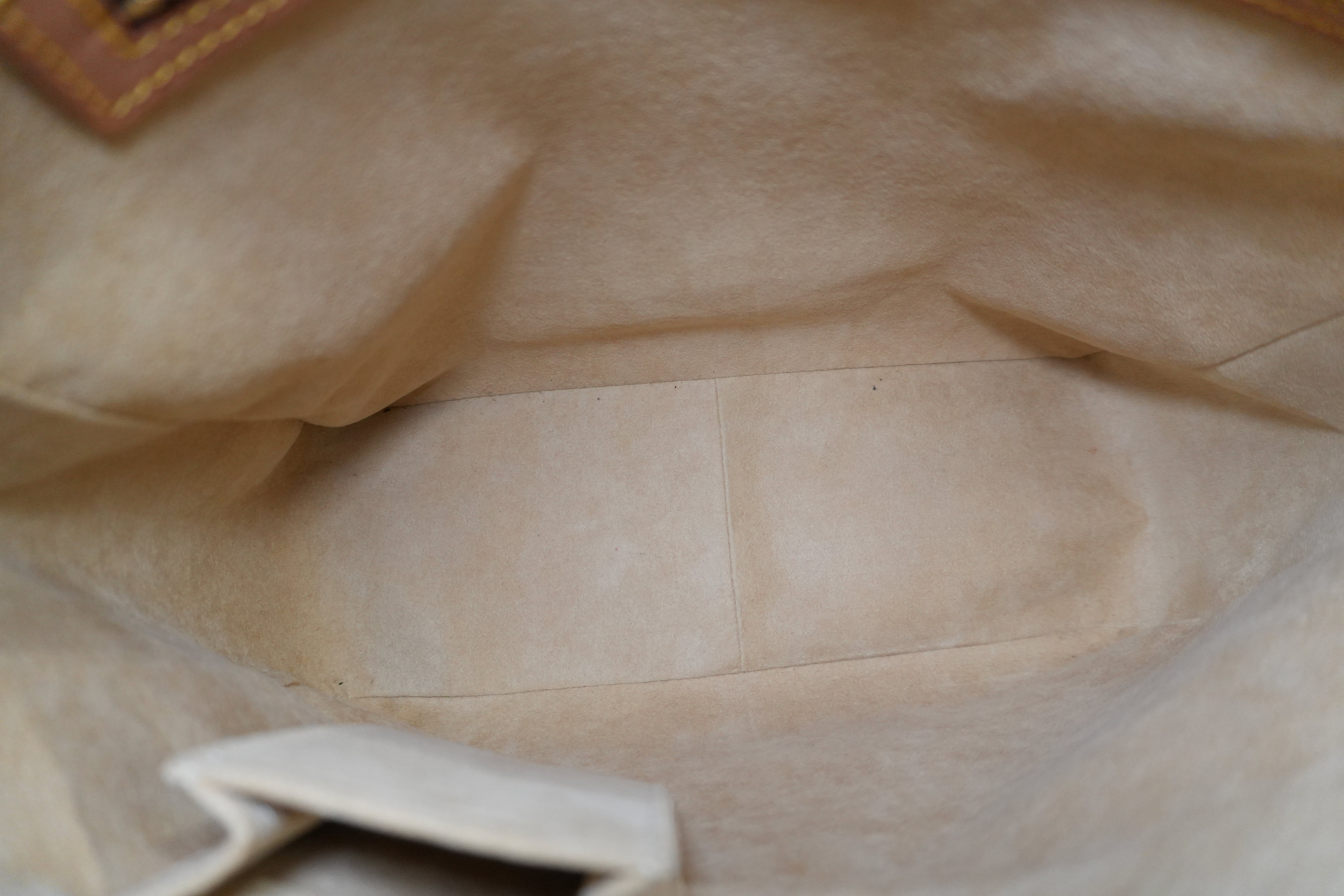 Pre-owned Louis Vuitton Monogram Looping GM Shoulder Bag