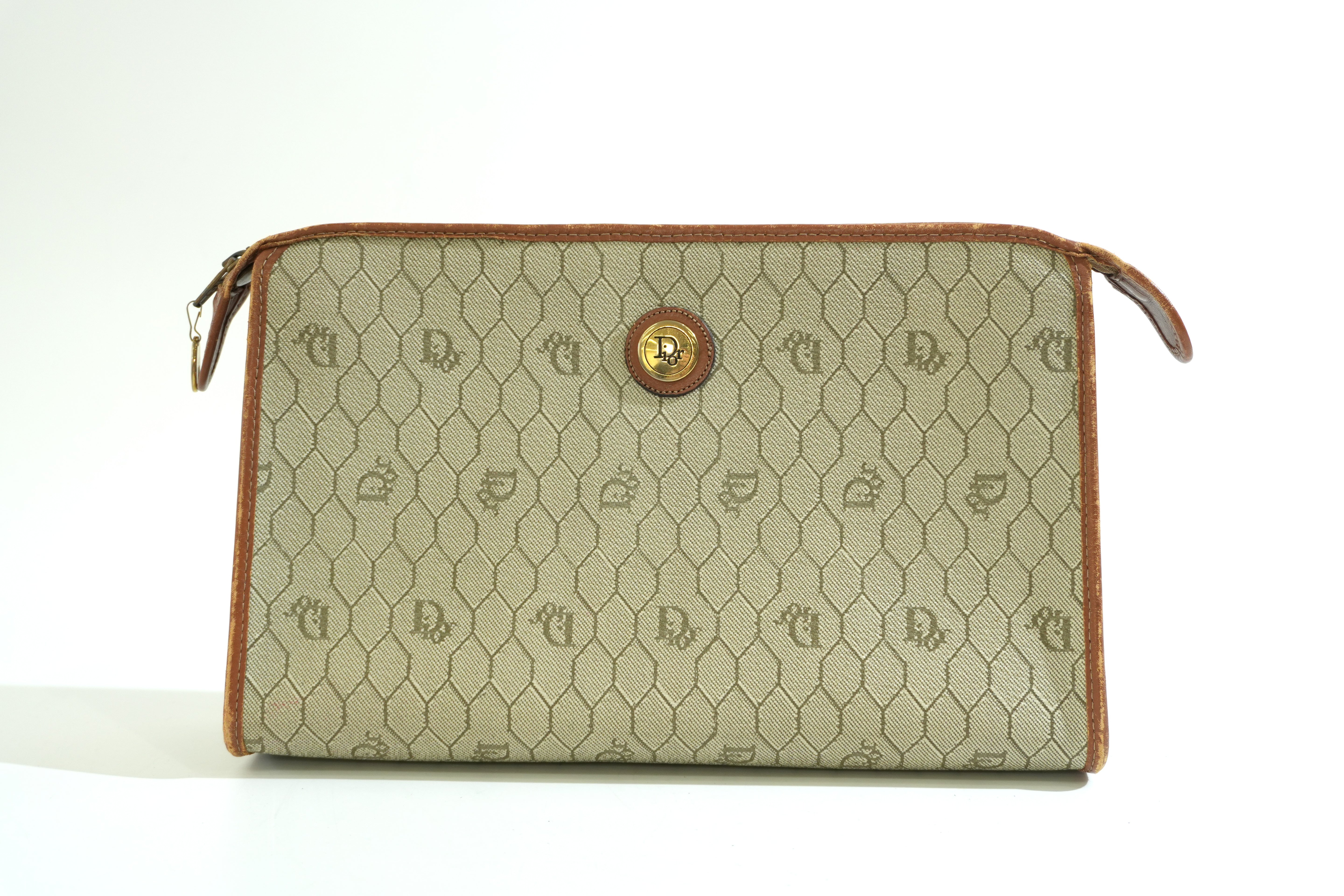Pre-owned Dior Honeycomb Clutch Bag Brown