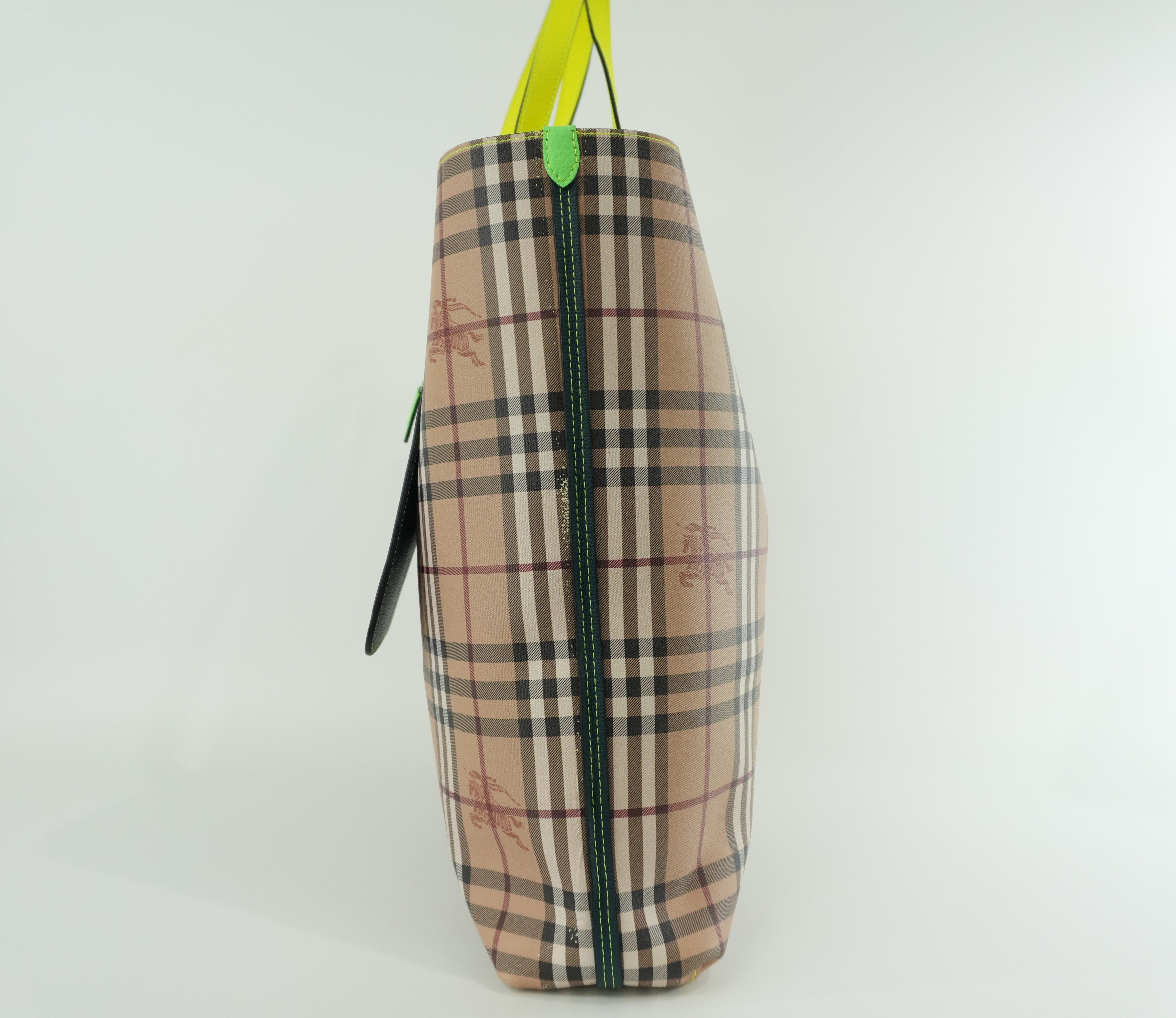 Burberry Reversible Tote Bag Brown and Green Used