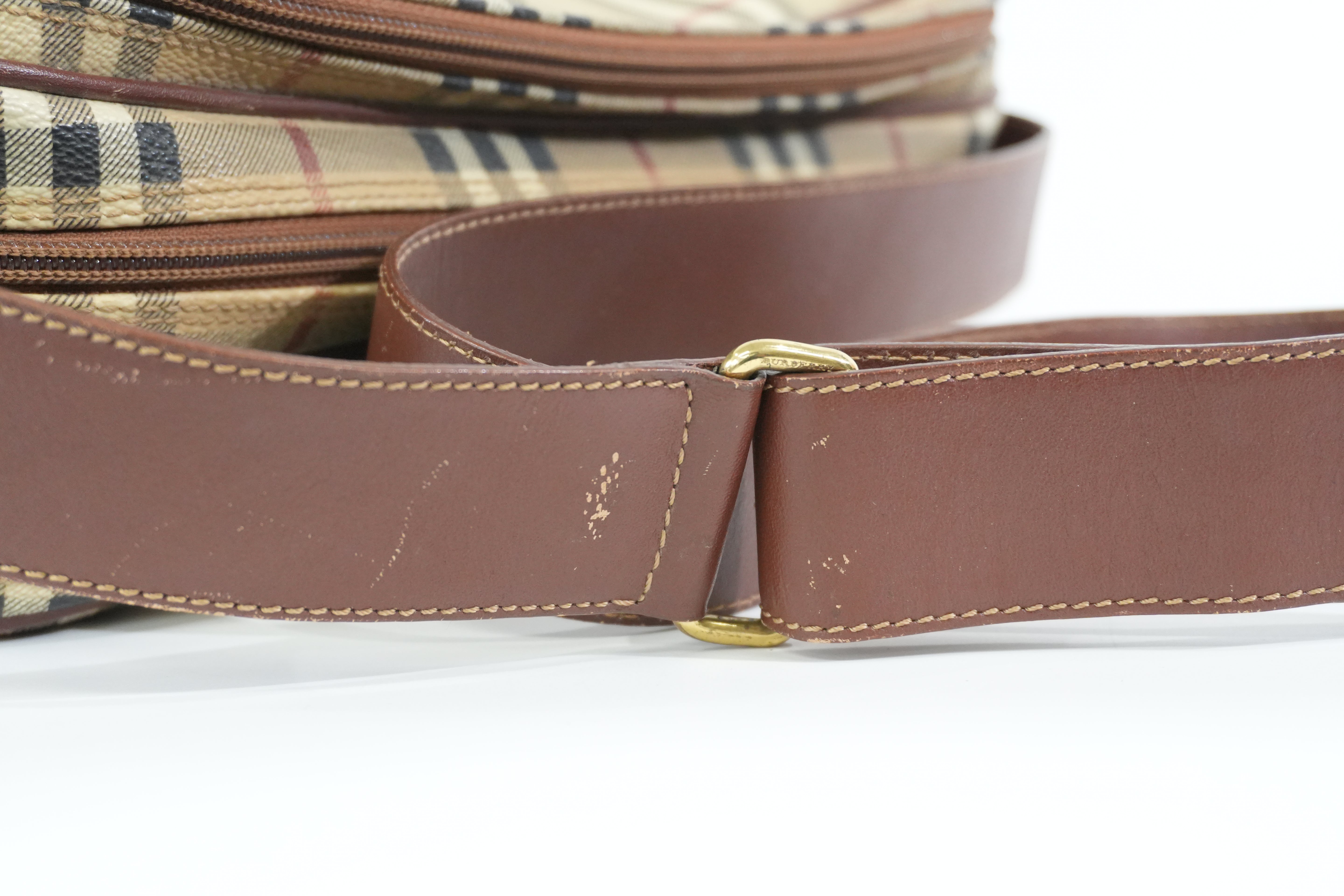 Pre-owned Burberry Nova Check Messenger Bag Beige and Brown