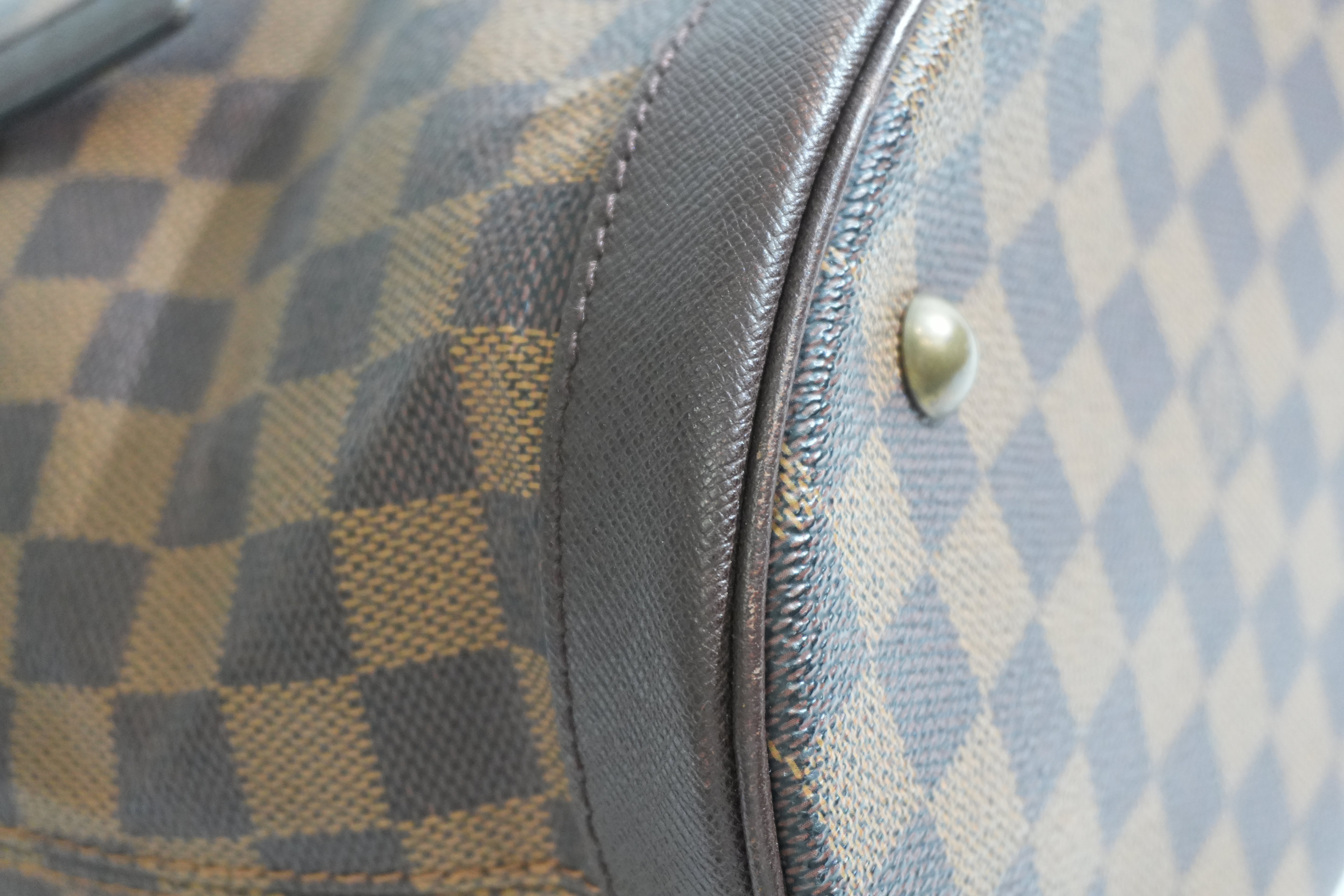 Pre-owned Louis Vuitton Damier Ebene Marais Bucket Bag