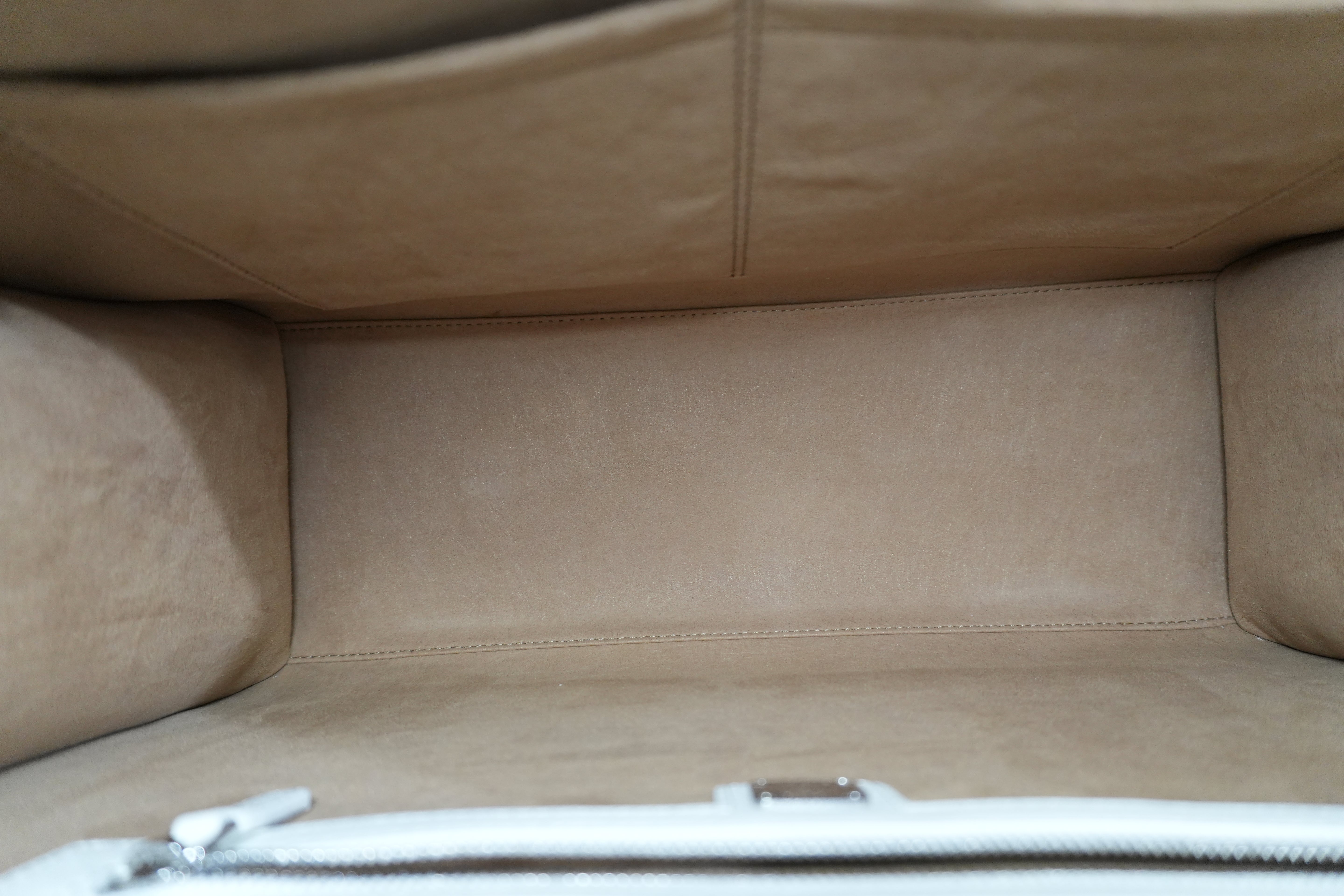 Pre-owned MCM Two Way Shoulder Bag White