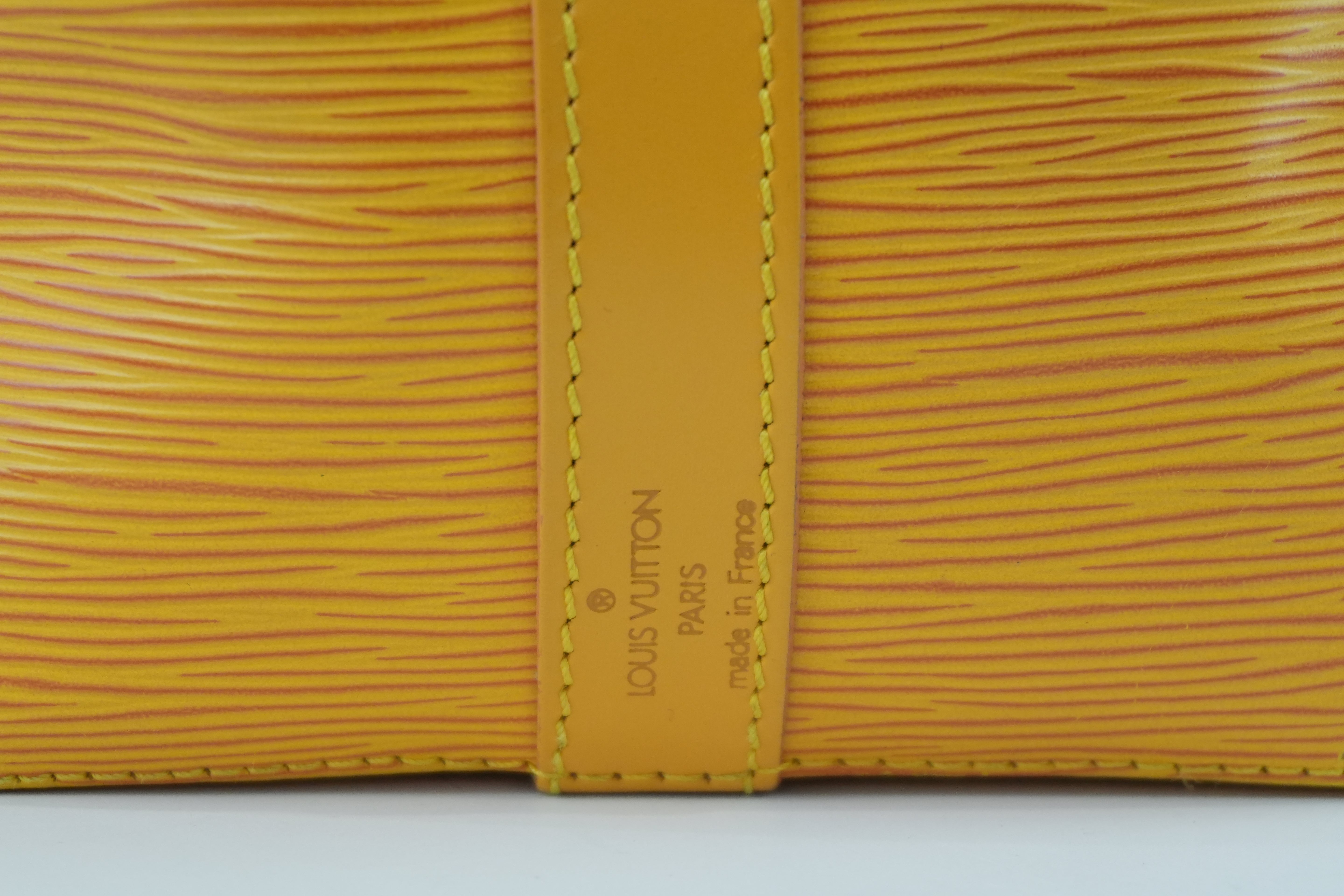 Pre-owned Louis Vuitton Noe PM Shoulder Bag Epi Yellow