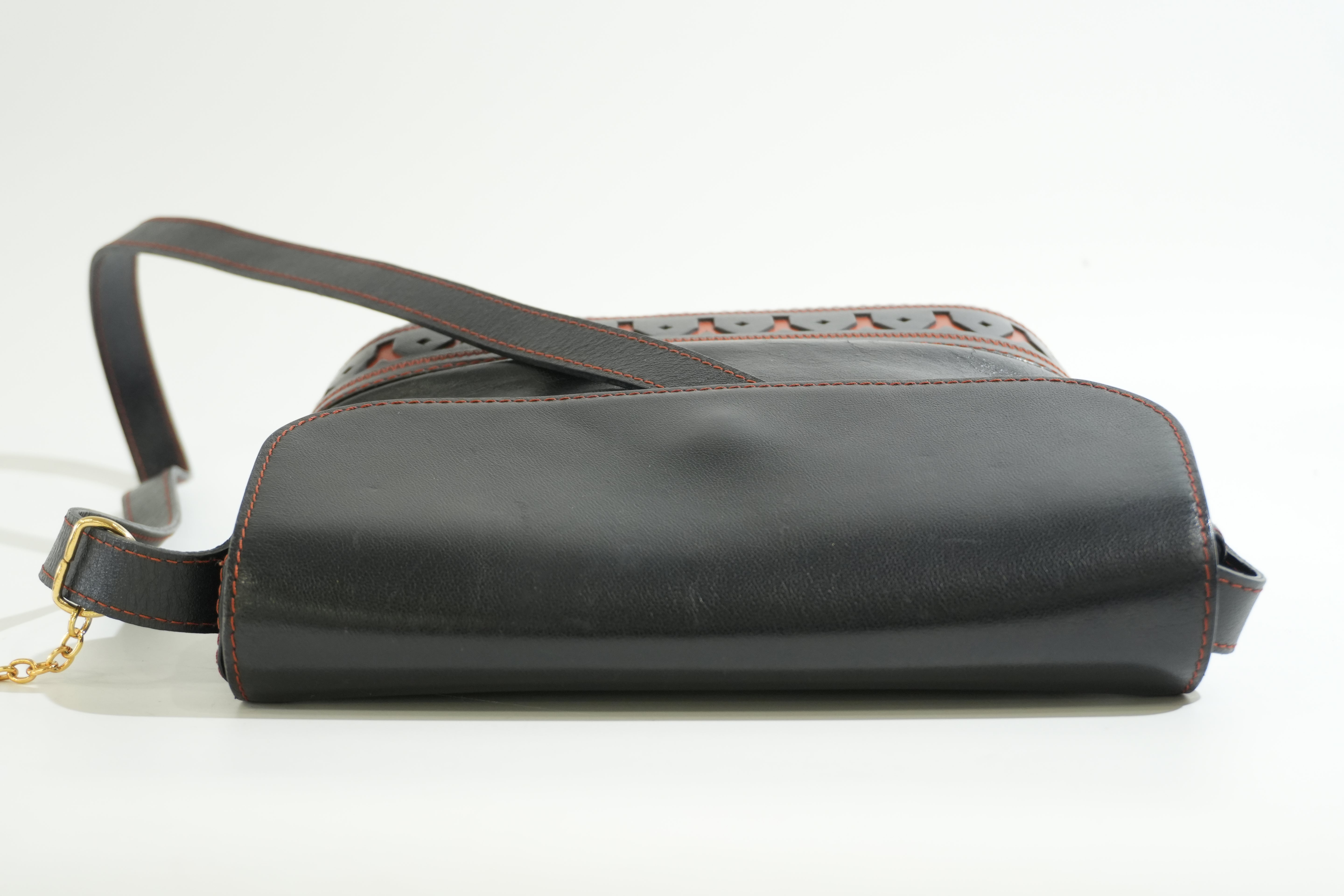Pre-owned Saint Laurent Crossbody Bag Black