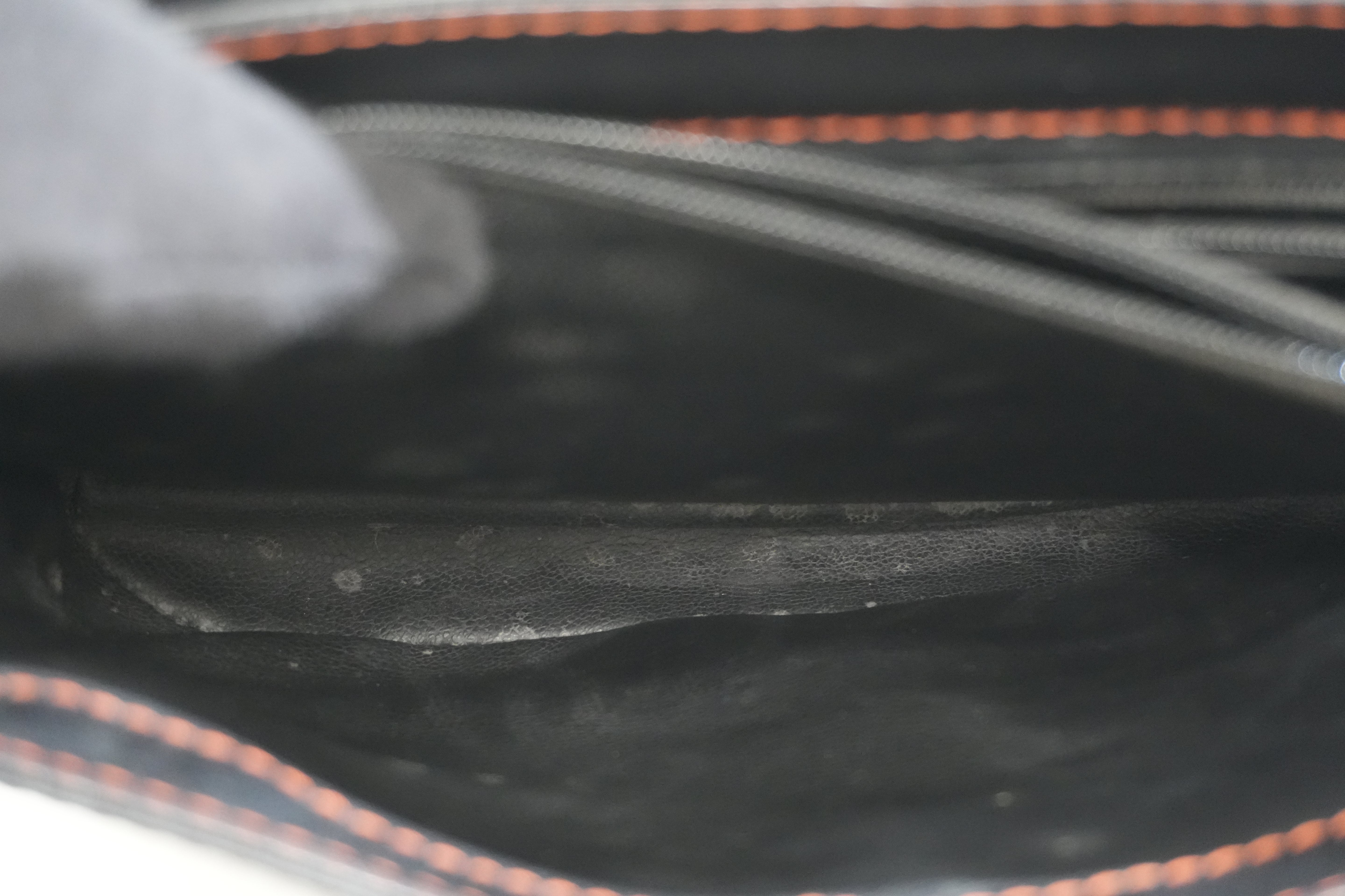 Pre-owned Saint Laurent Crossbody Bag Black