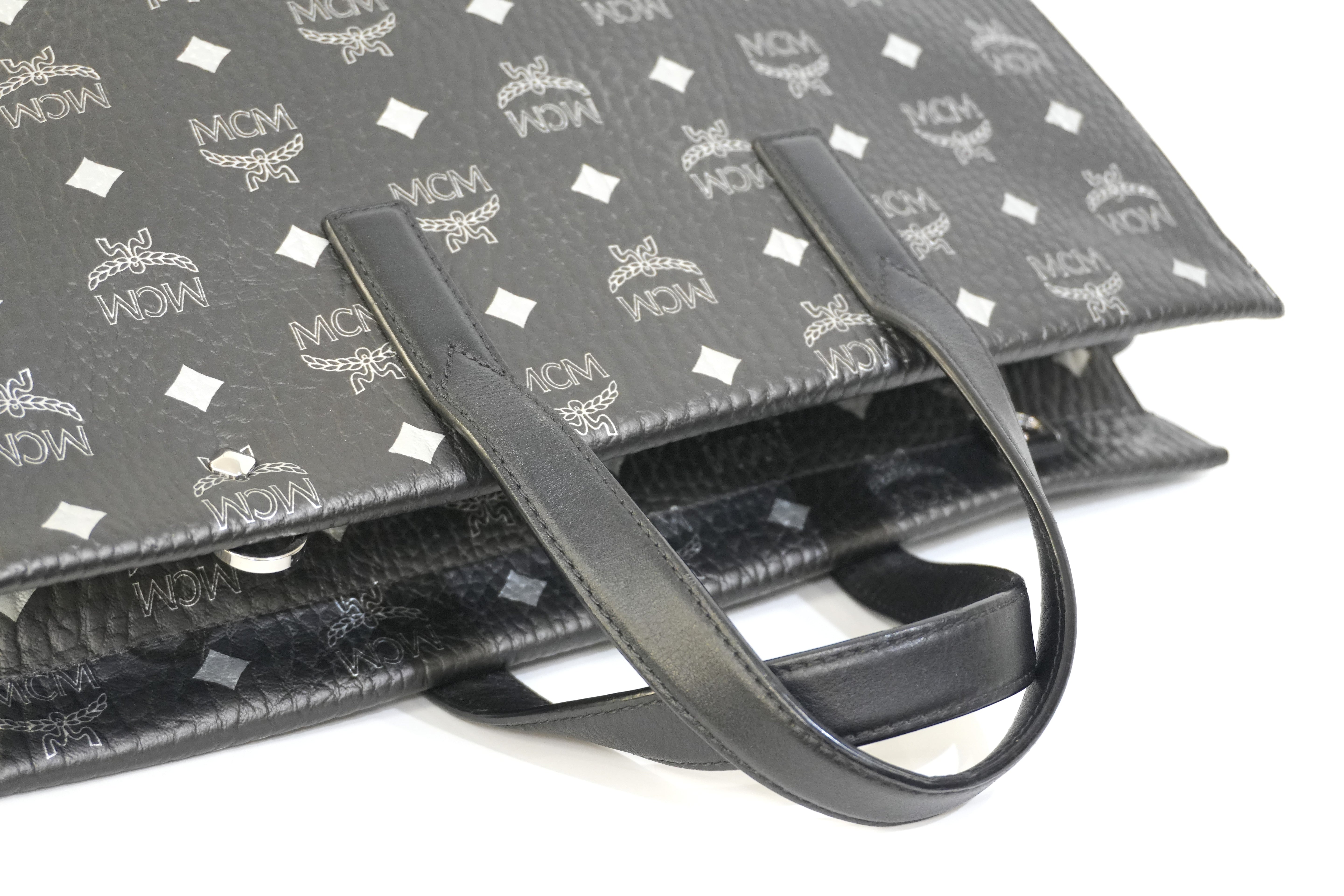 Pre-owned MCM Vertical Tote Bag Black