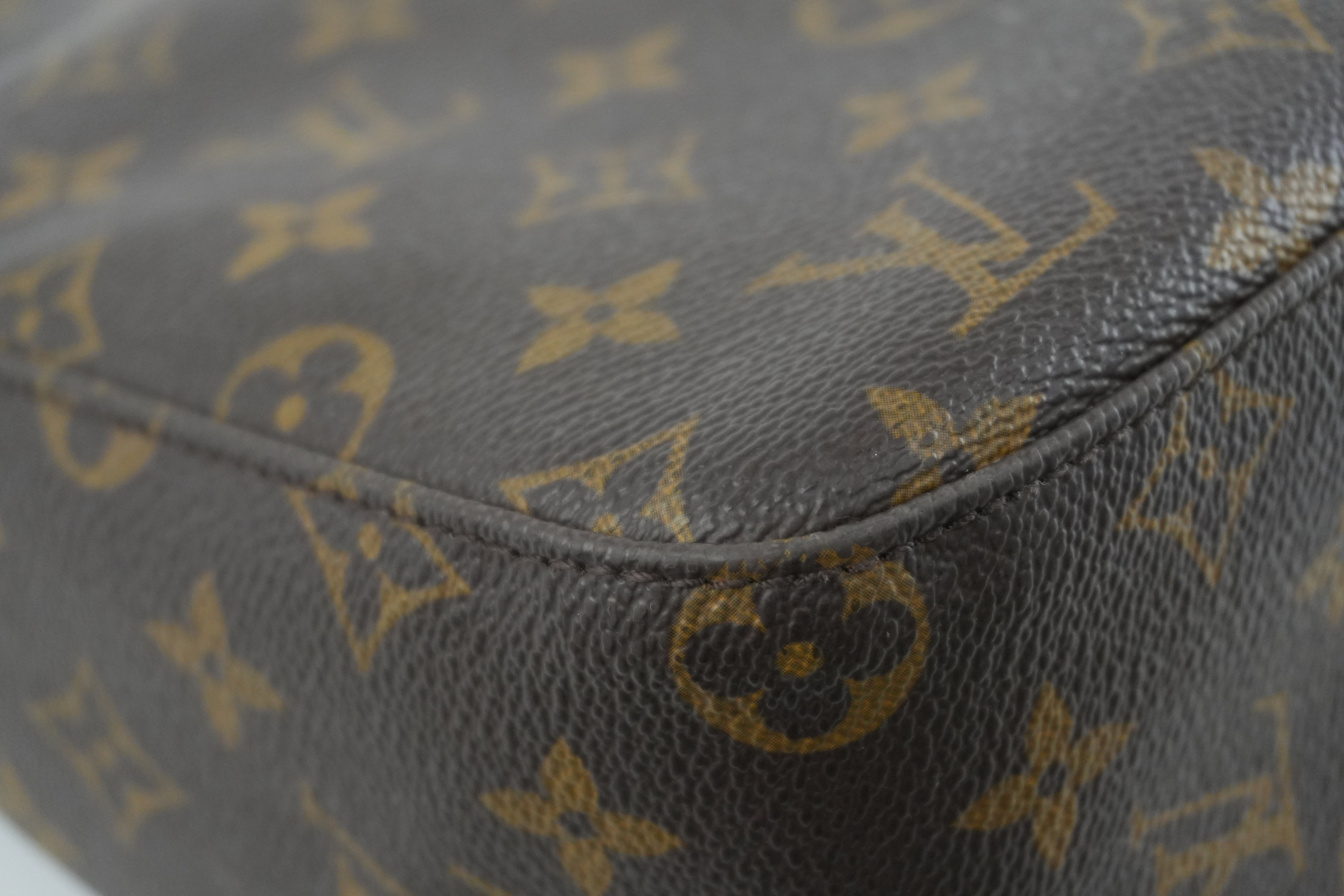 Louis Vuitton Monogram Looping MM Shoulder Bag Used