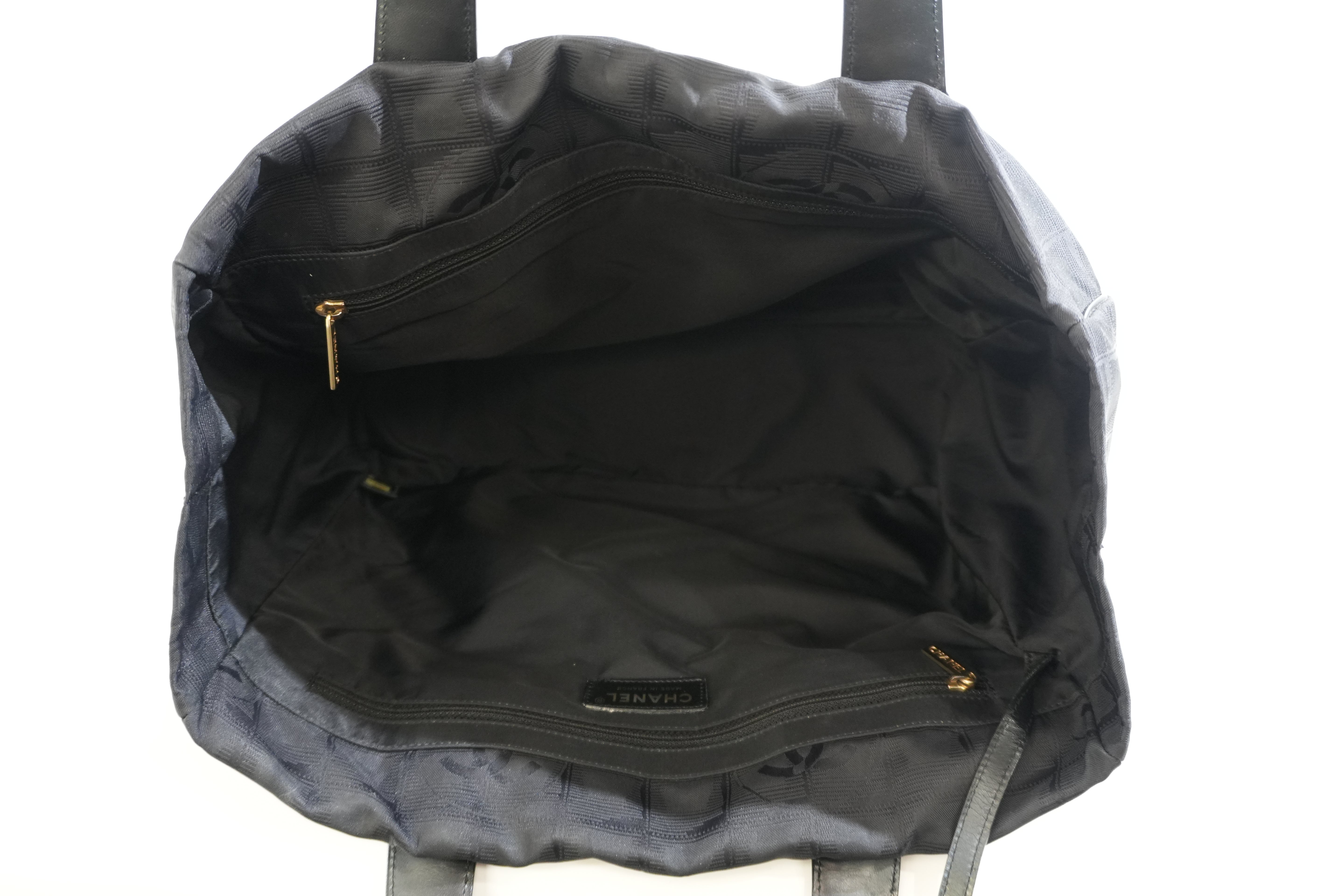 Pre-owned Chanel New Travel Line Tote Bag Black