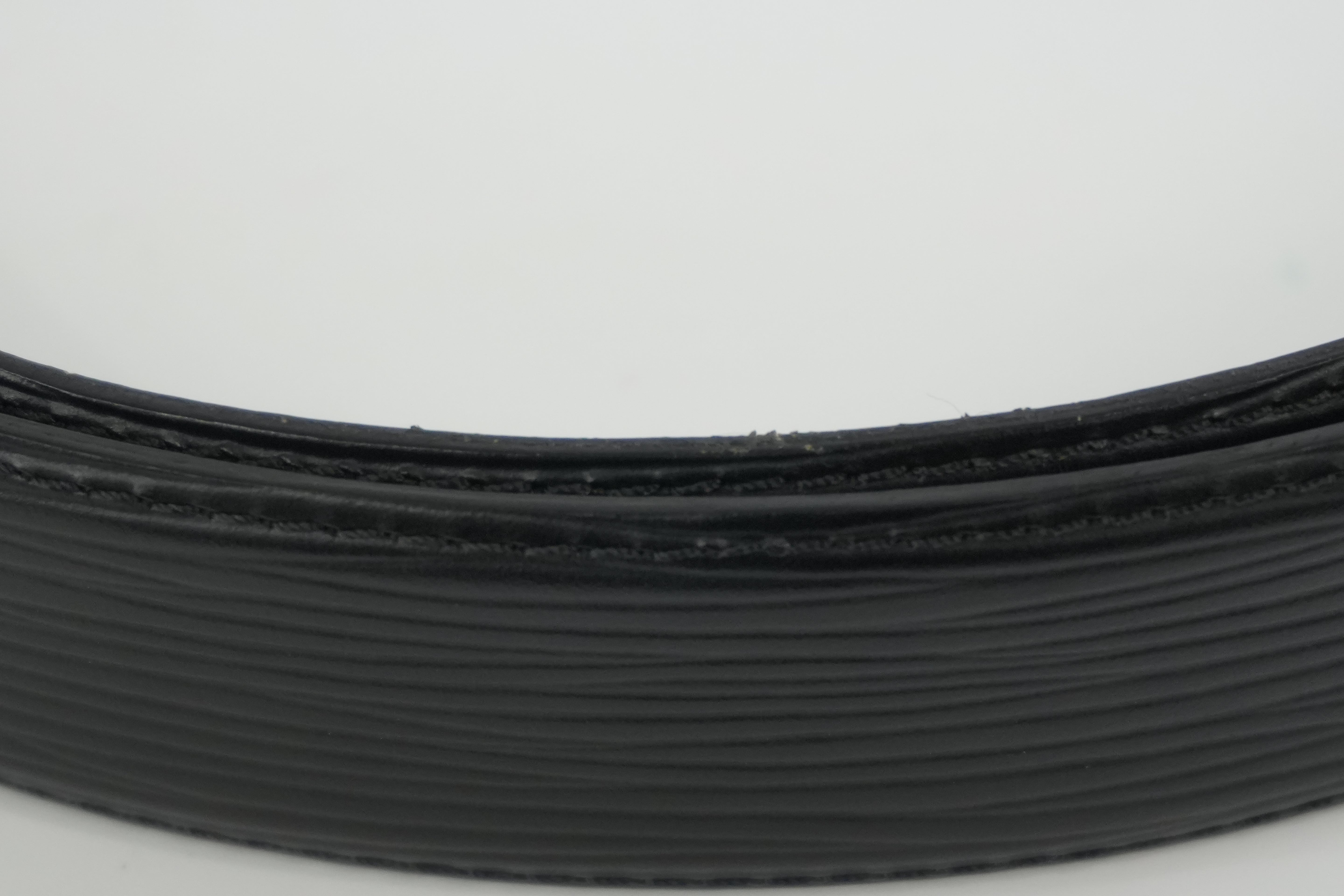 Pre-owned Louis Vuitton Epi Belt Size 110 Black