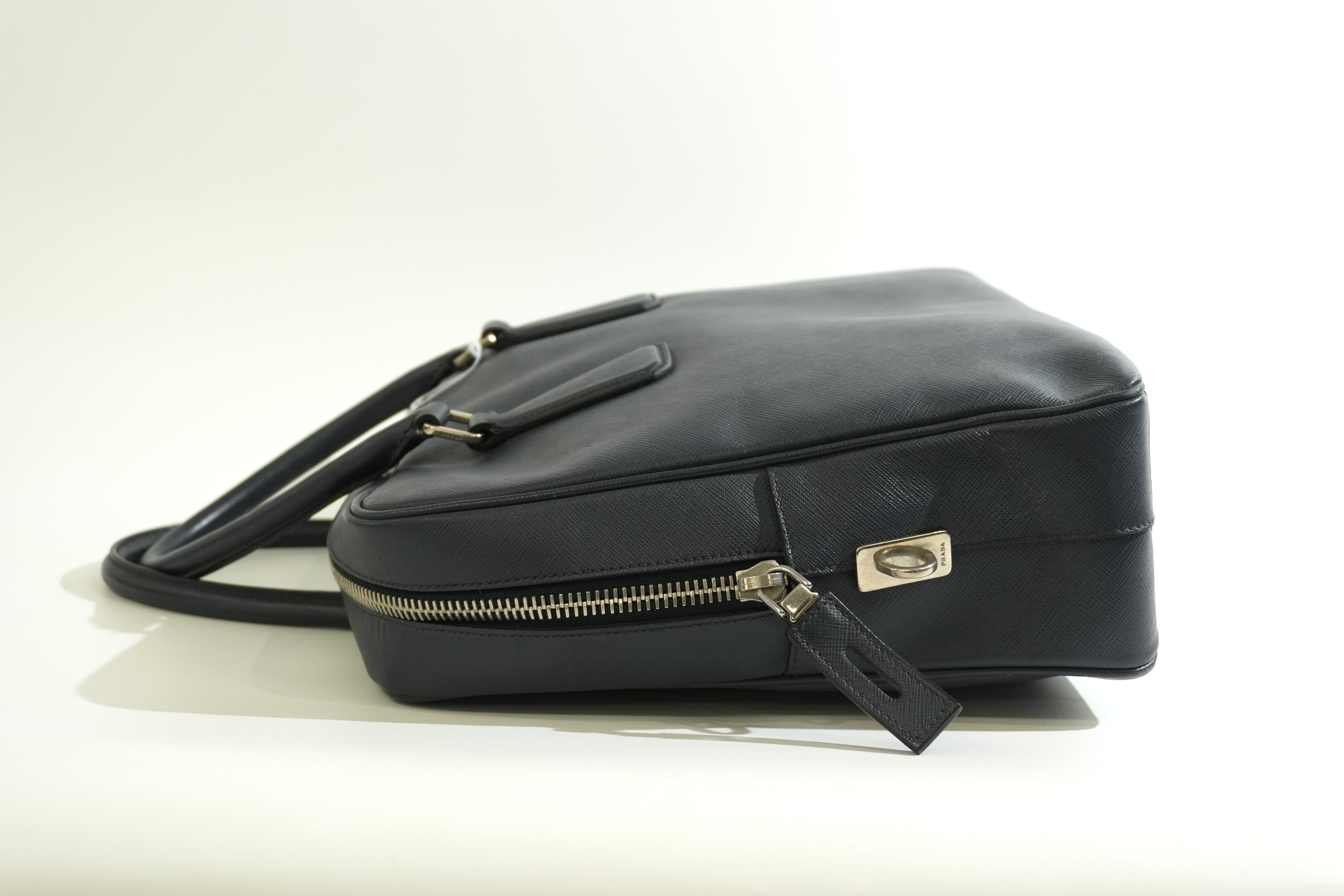 Pre-owned Prada Briefcase Saffiano Navy Blue