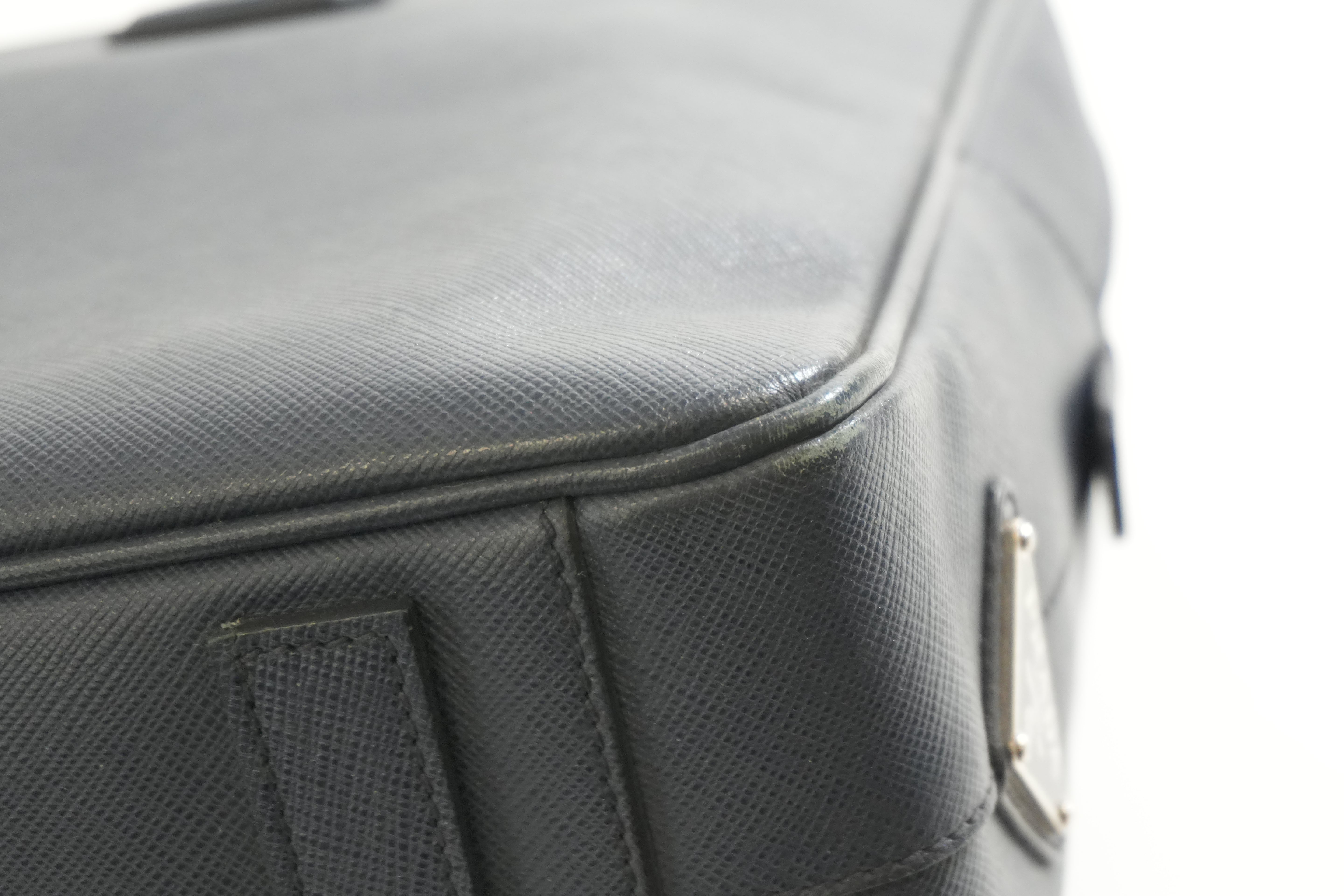 Pre-owned Prada Briefcase Saffiano Navy Blue