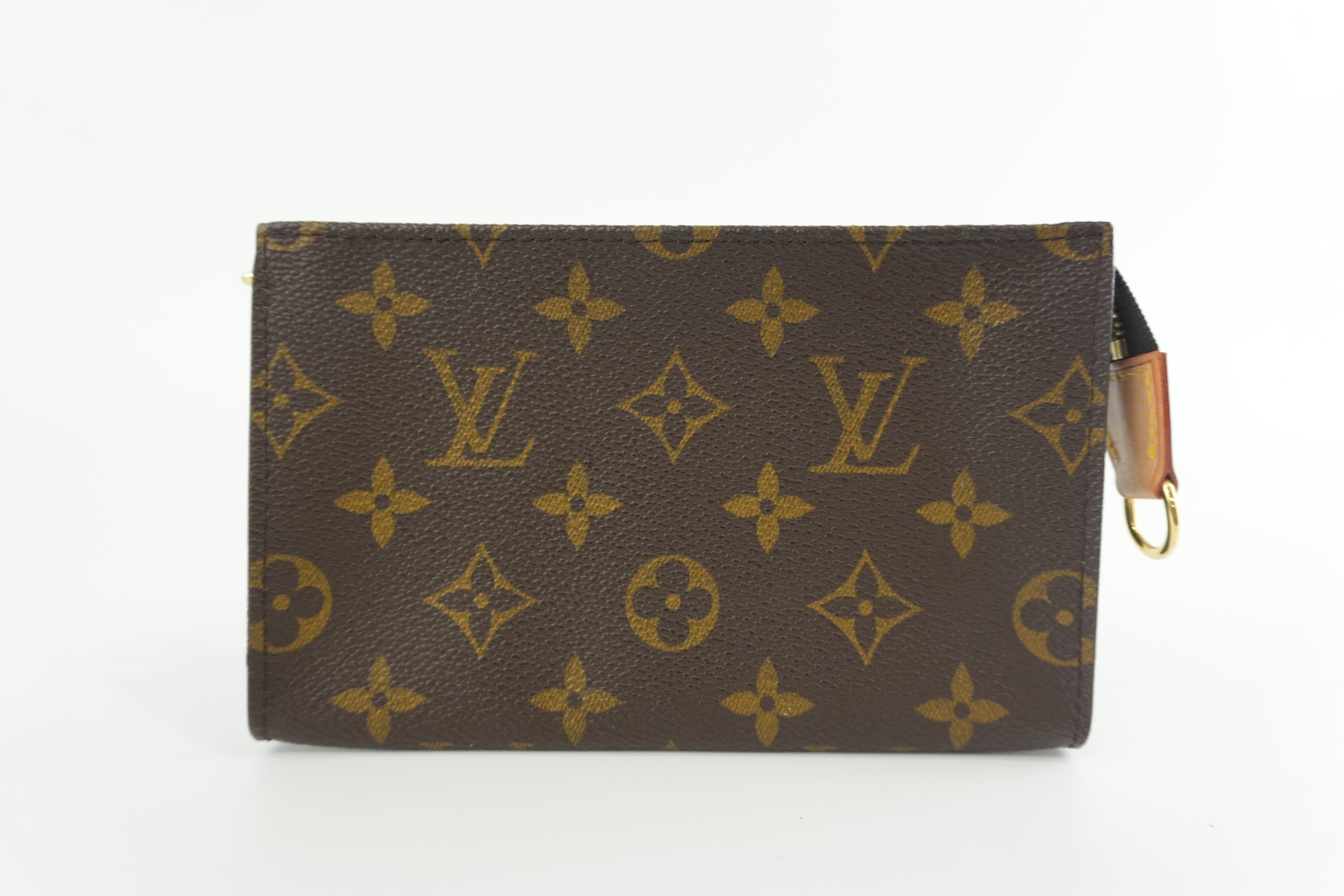 Pre-owned Louis Vuitton Monogram Pouch