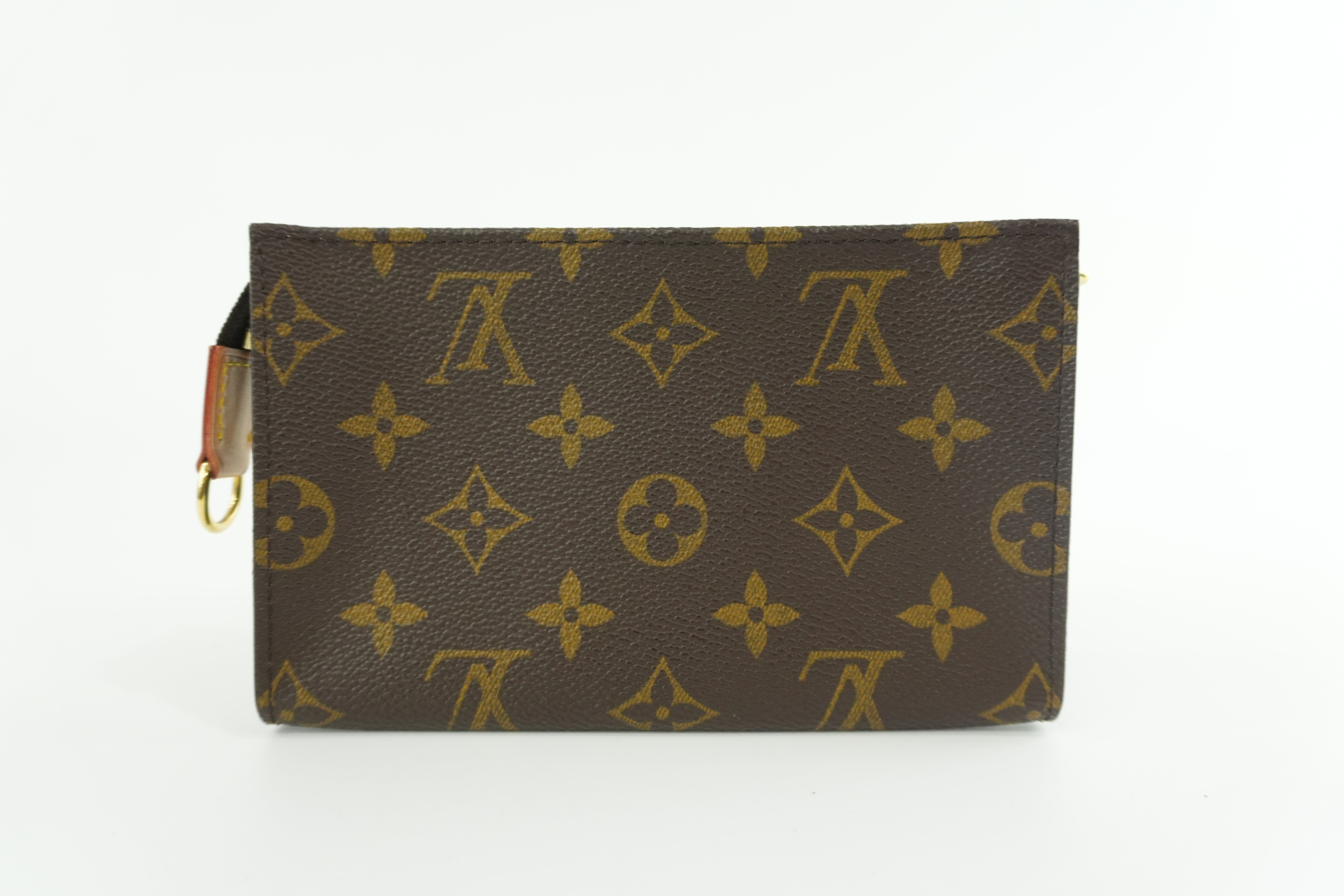 Pre-owned Louis Vuitton Monogram Pouch