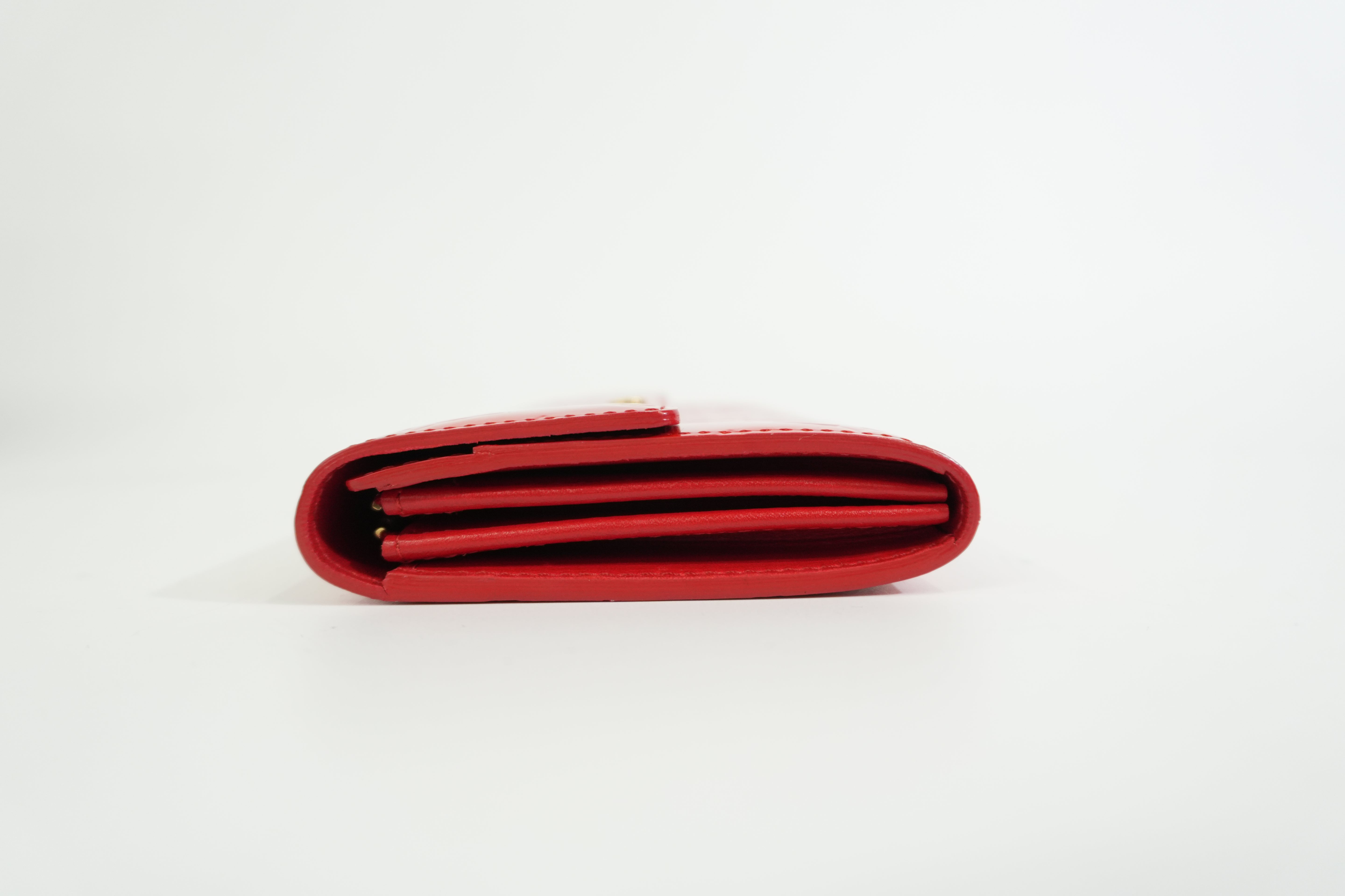 Pre-owned Louis Vuitton Vernis Sarah Wallet Red