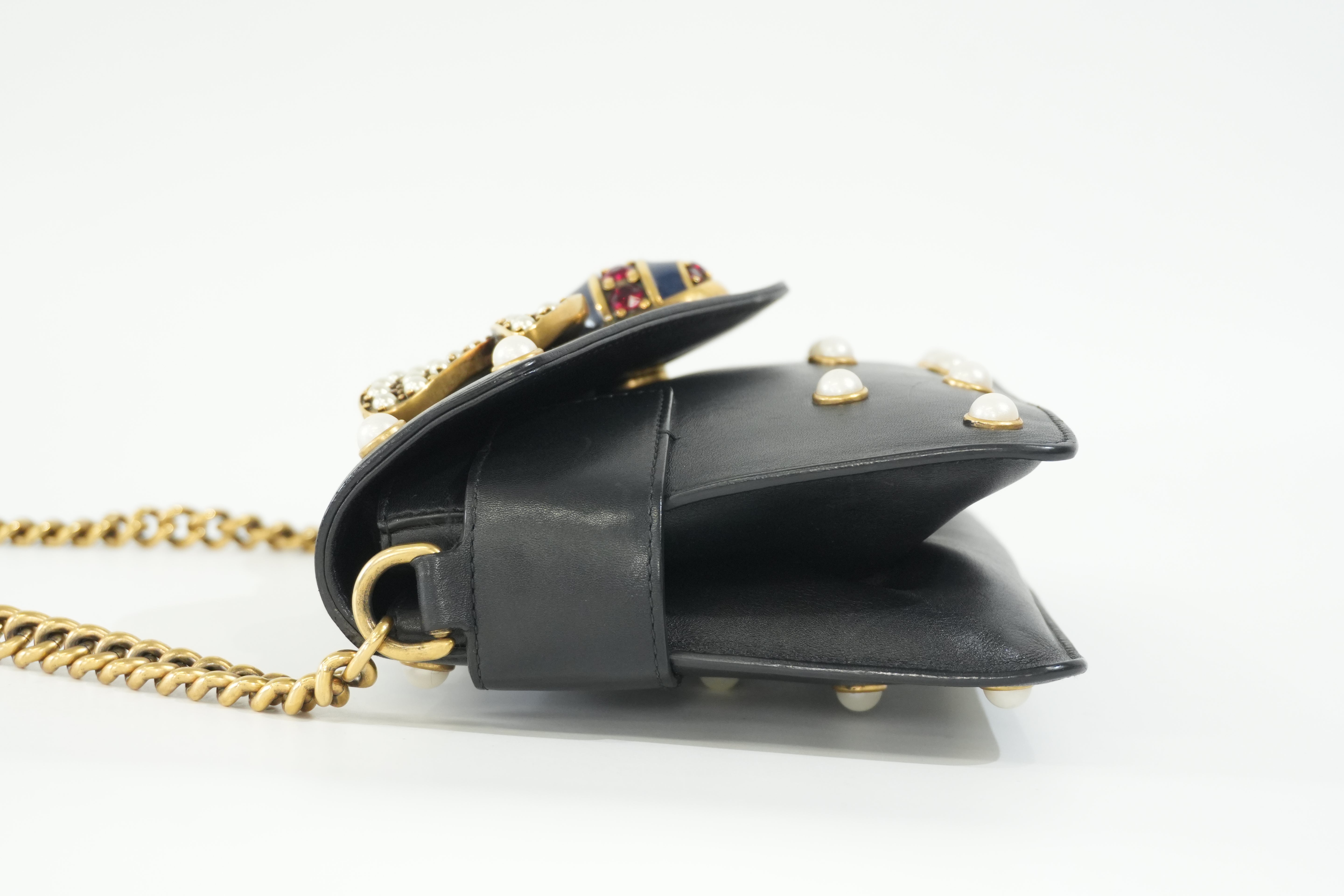 Pre-owned Gucci Leather Big Butterfly Crossbody Bag Black