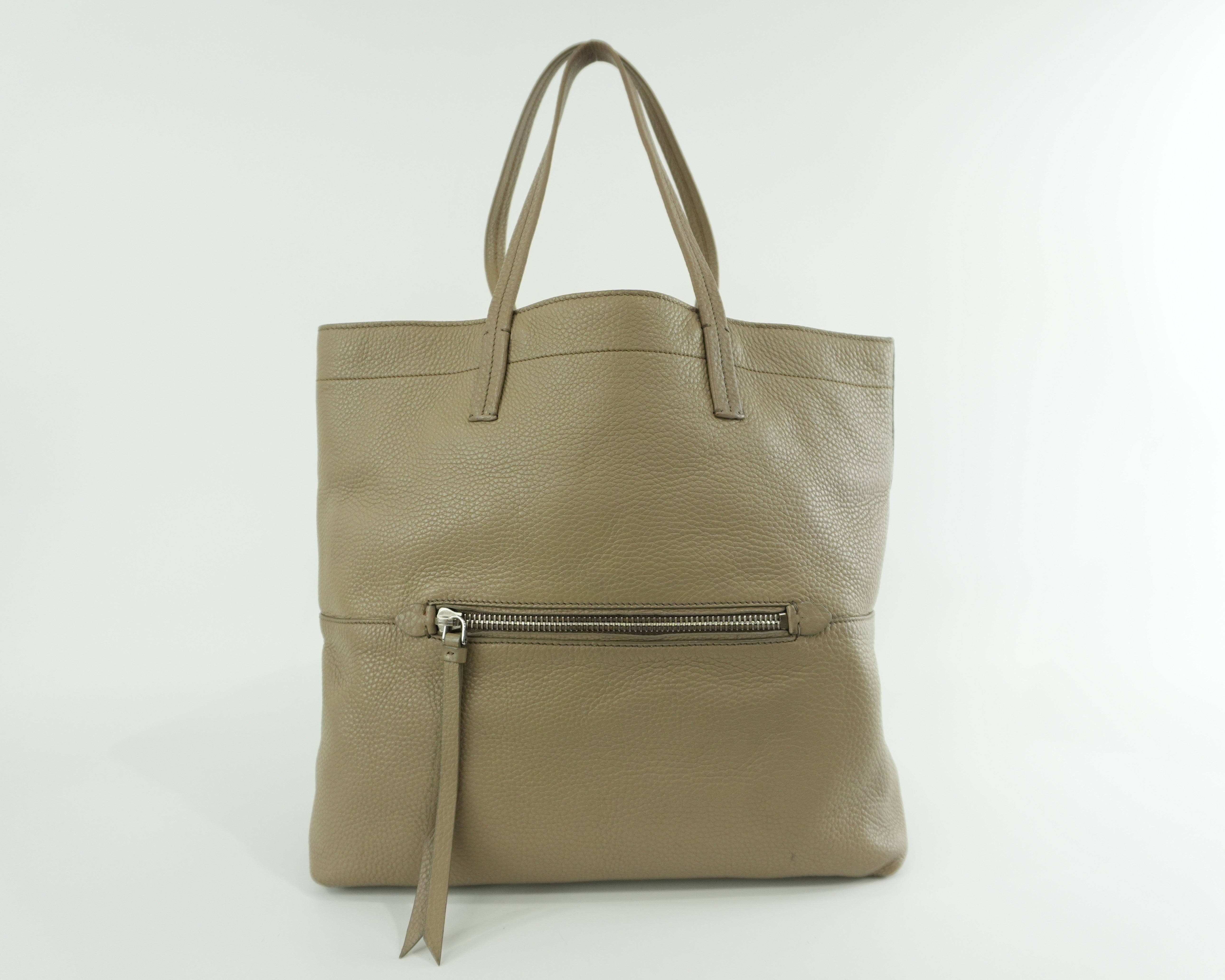 Pre-owned Miumiu Tote Bag Leather Beige
