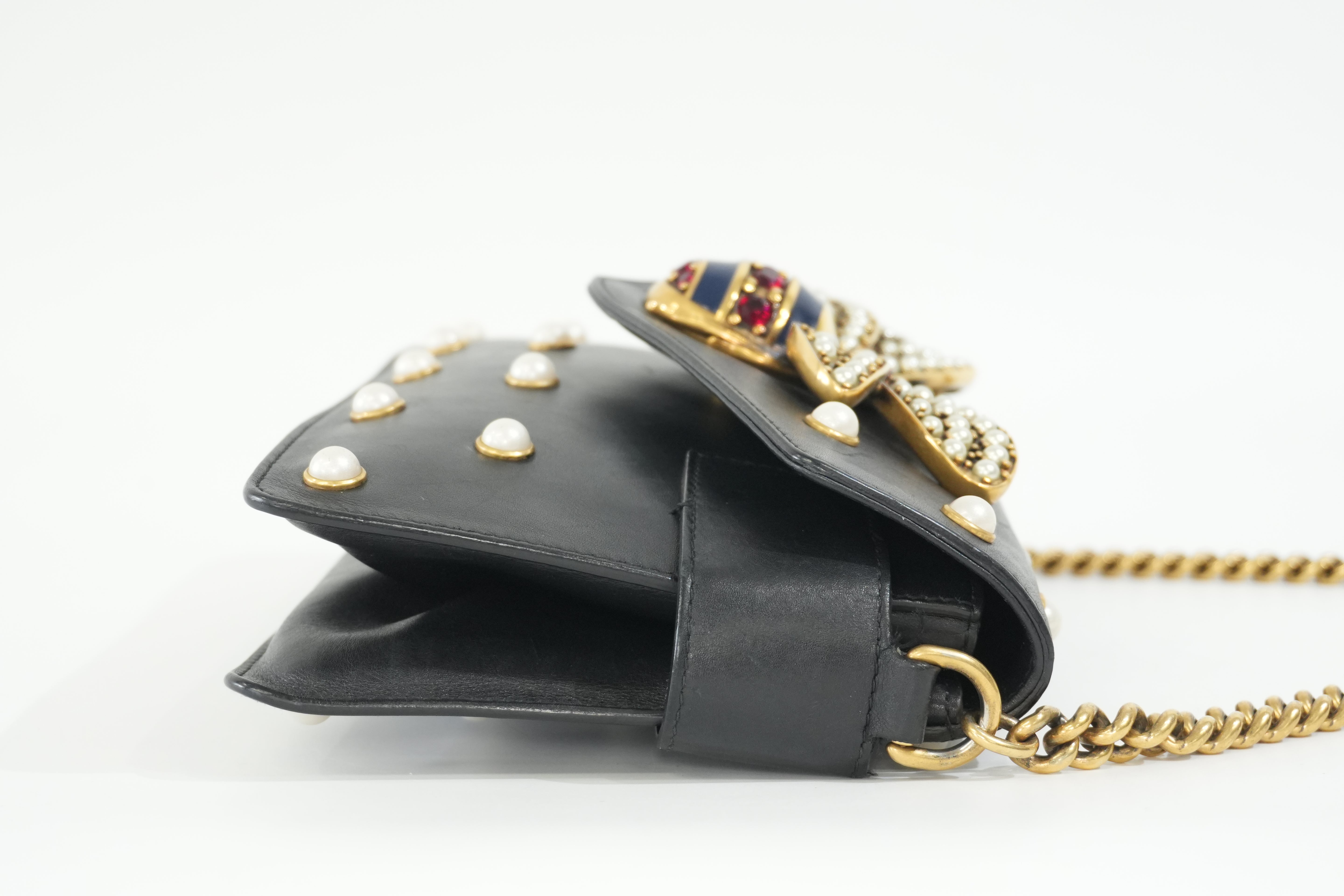 Pre-owned Gucci Leather Big Butterfly Crossbody Bag Black